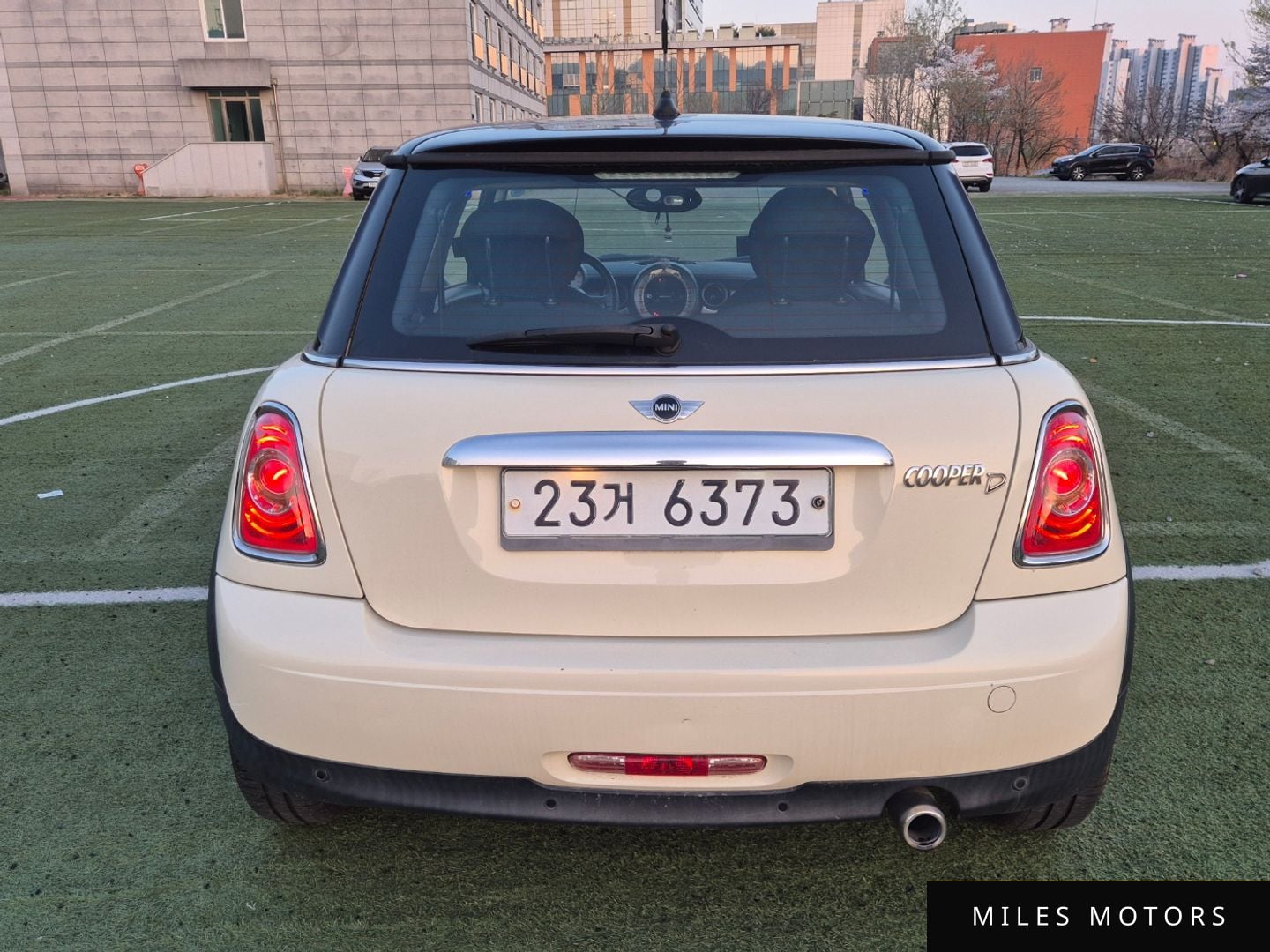 MINI Cooper D 2012 — миниатюра 7
