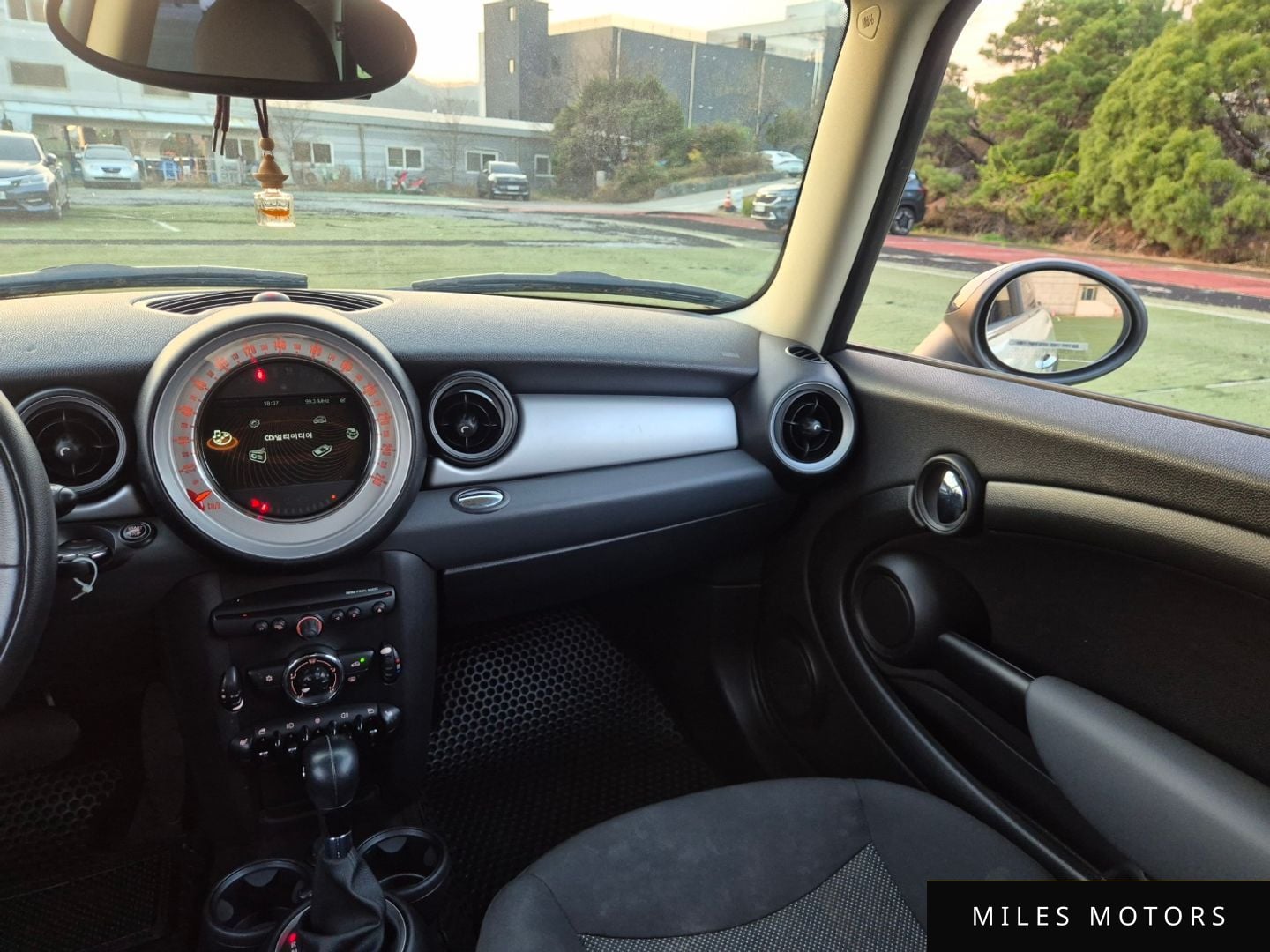 MINI Cooper D 2012 — миниатюра 13