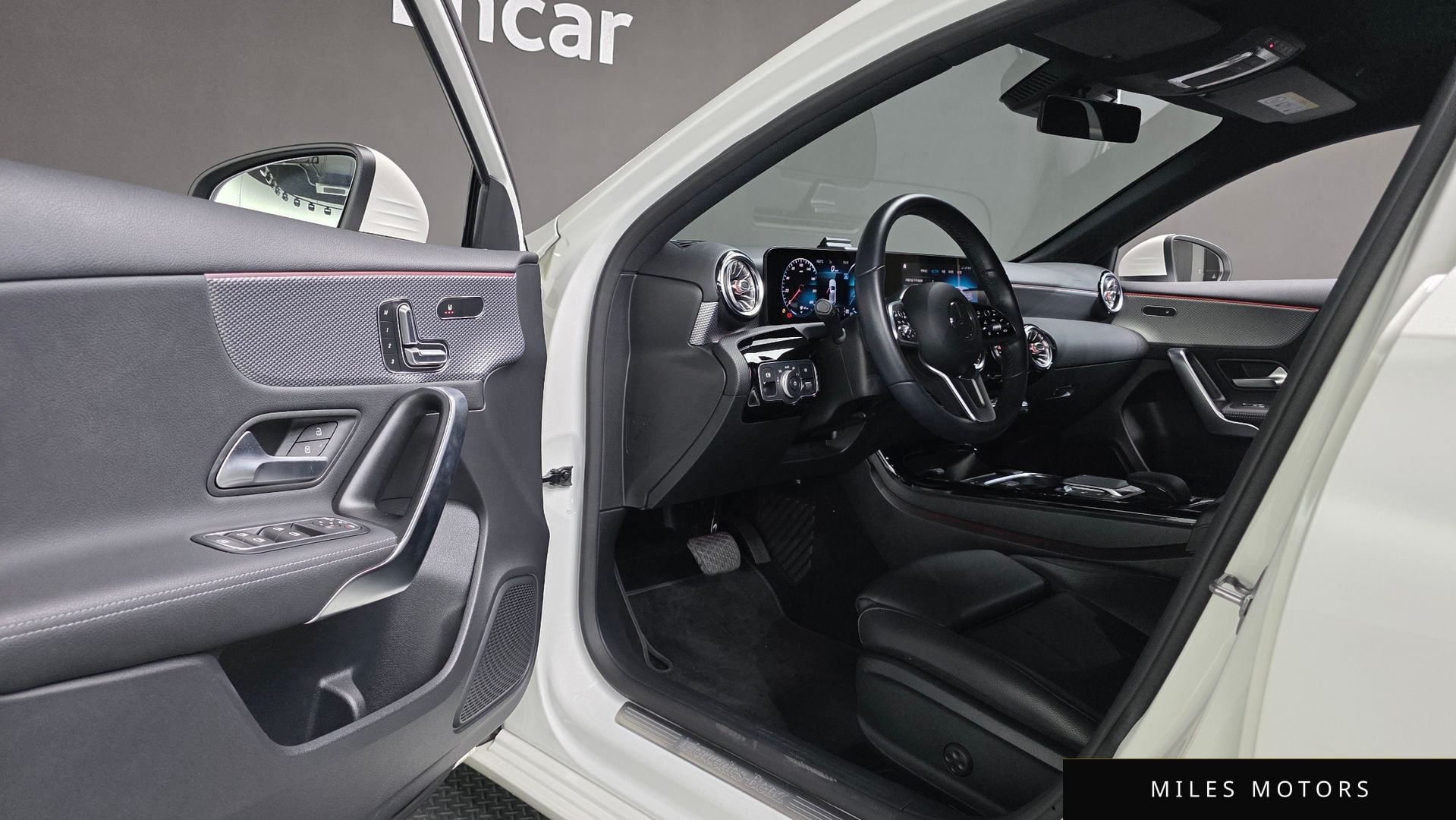 Mercedes-Benz A-Class W177 2021 — миниатюра 11