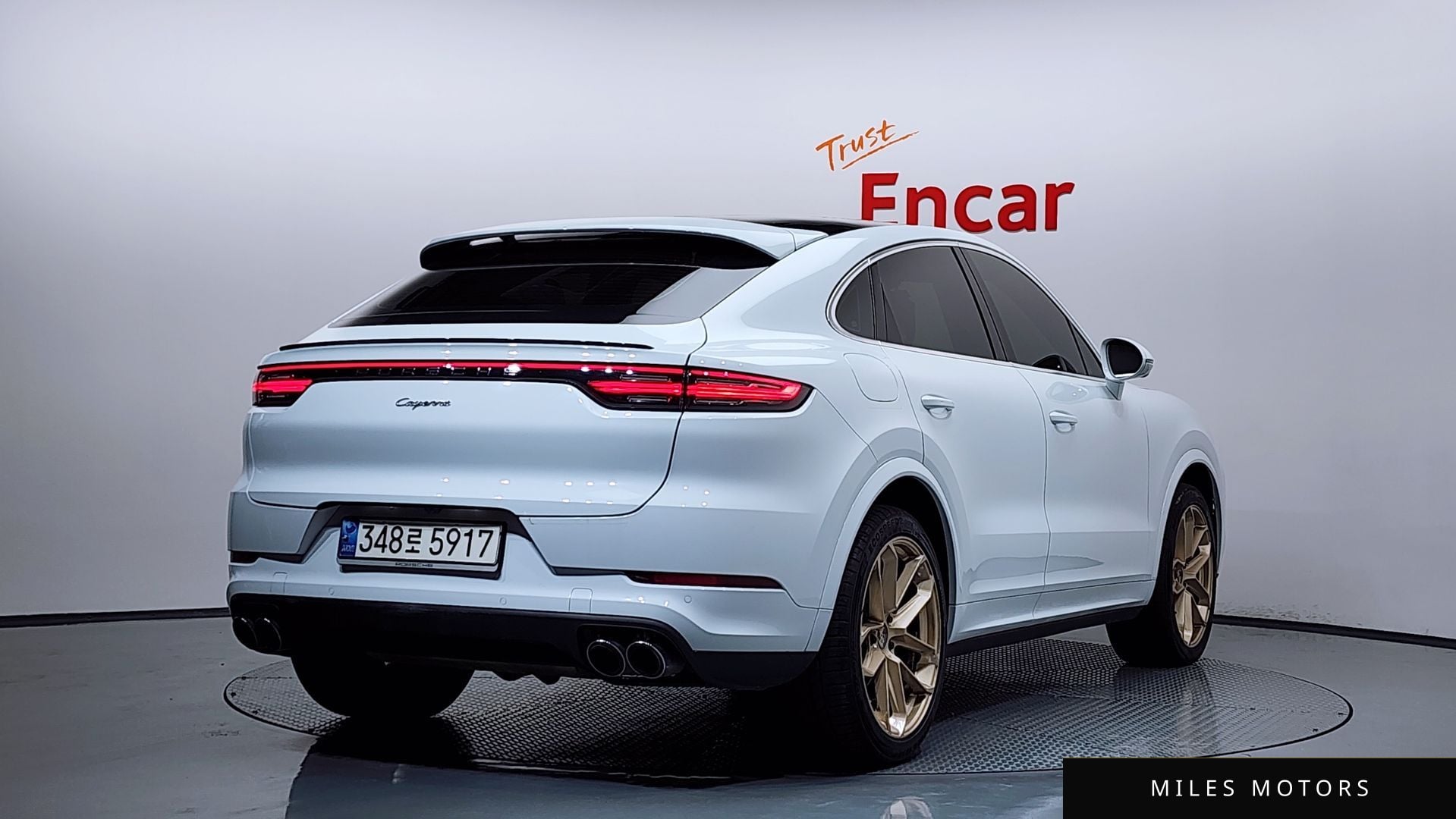 Porsche Cayenne 2022 — миниатюра 2