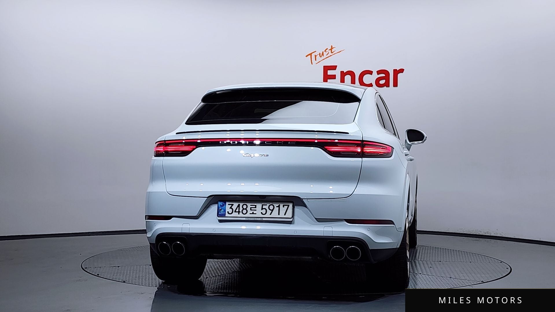 Porsche Cayenne 2022 — миниатюра 4