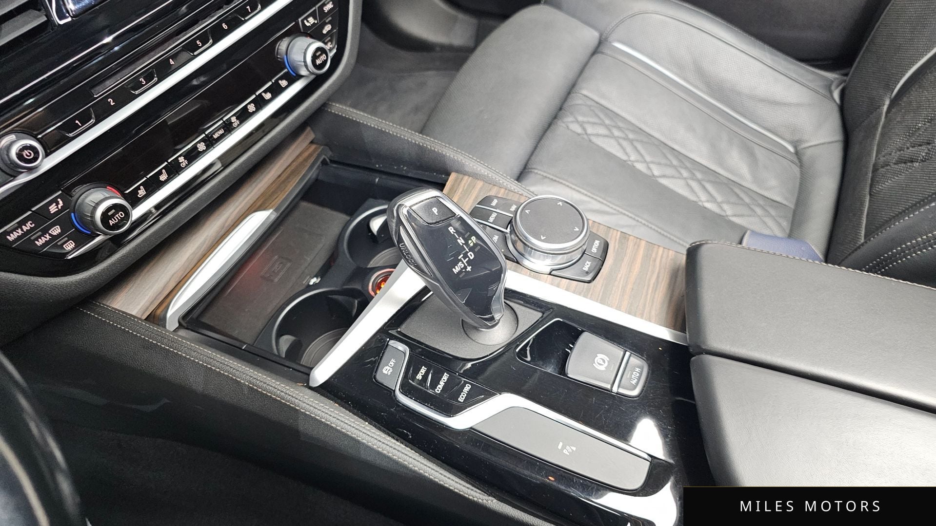 BMW 5 Series (G30) 2019 — миниатюра 9