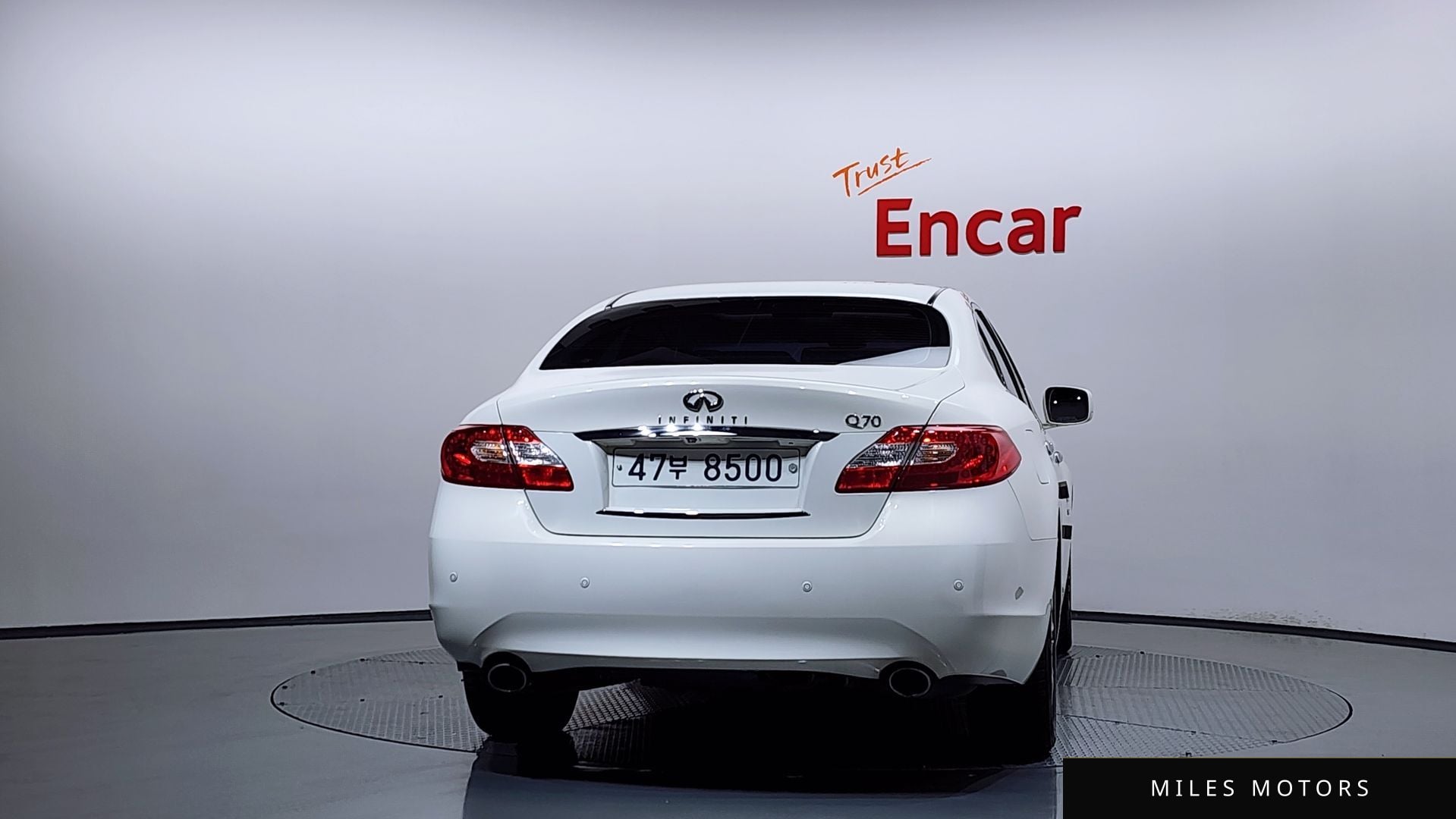 Infiniti Q70 2014 — миниатюра 4