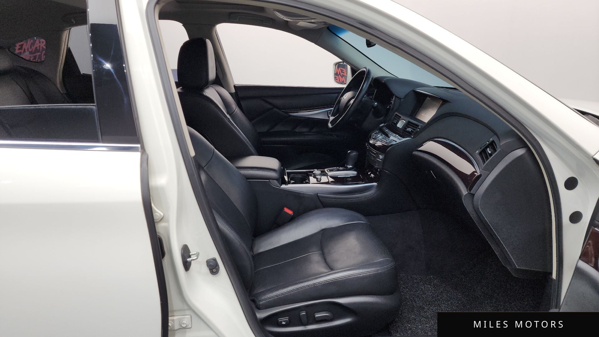 Infiniti Q70 2014 — миниатюра 11