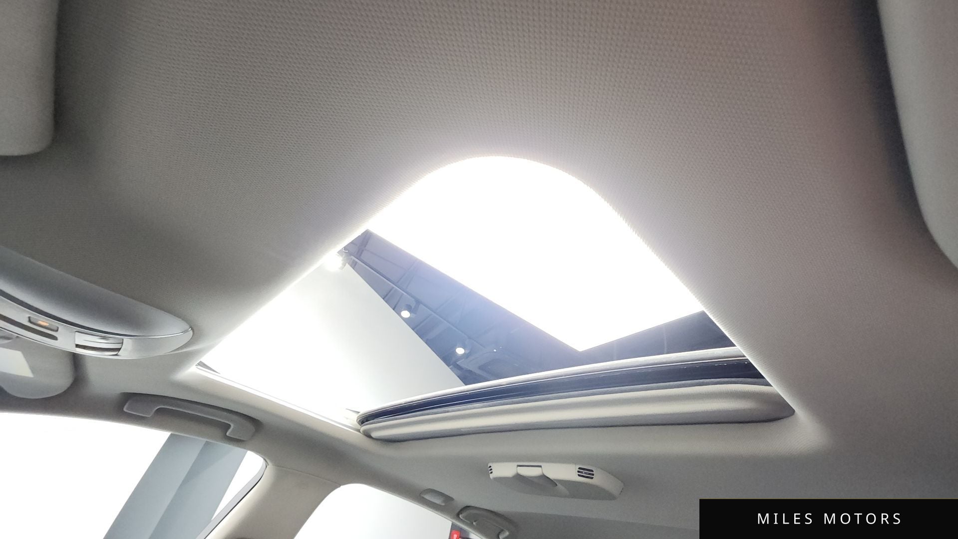 Infiniti Q70 2014 — миниатюра 19