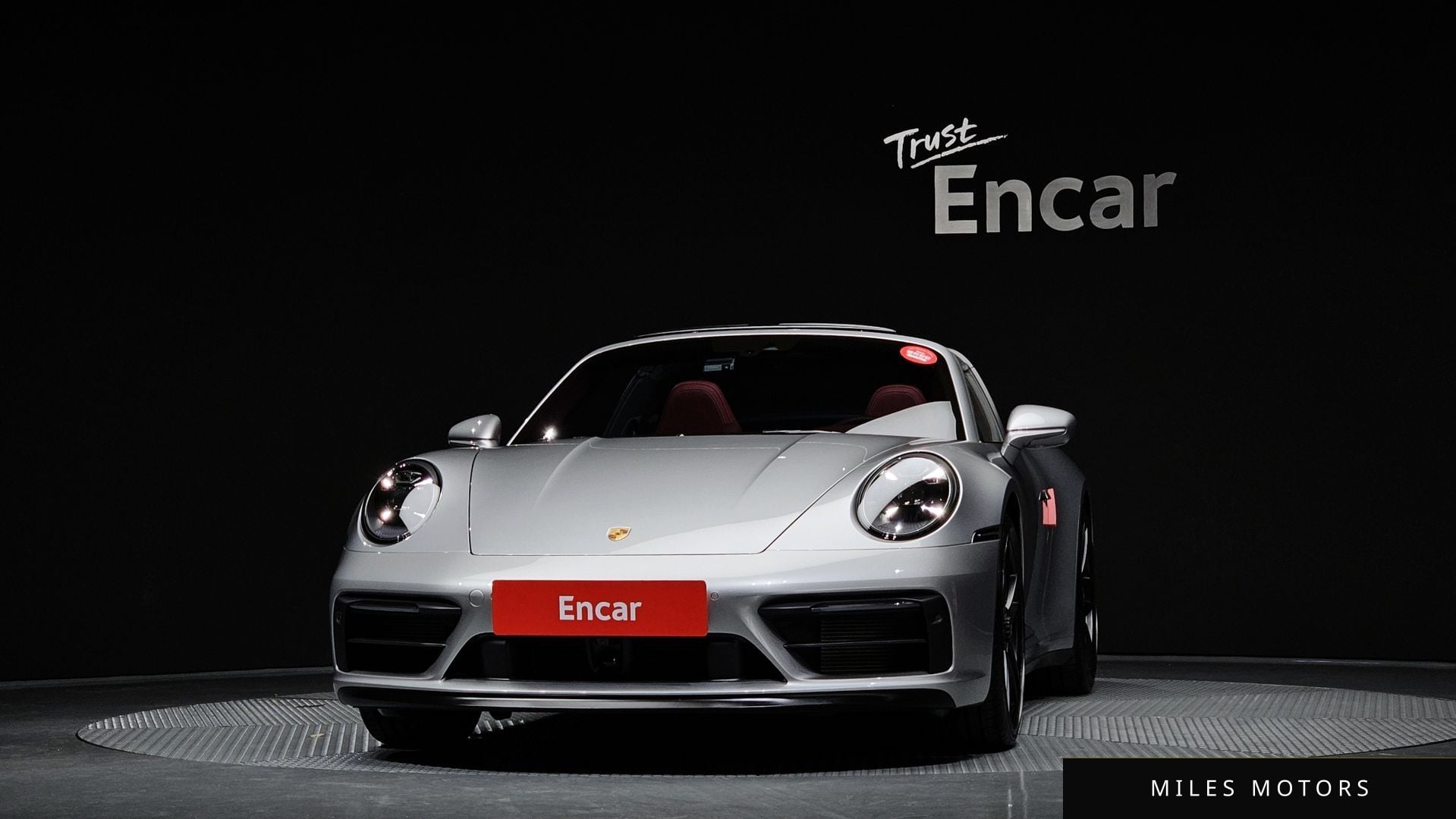 Porsche 911 (992) 2024 — миниатюра 3