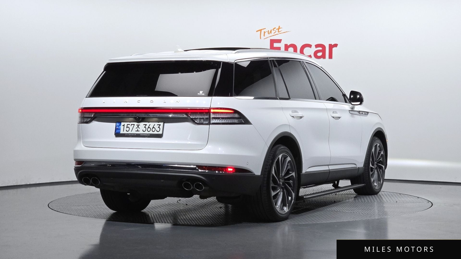 Lincoln Aviator 2021 — миниатюра 2