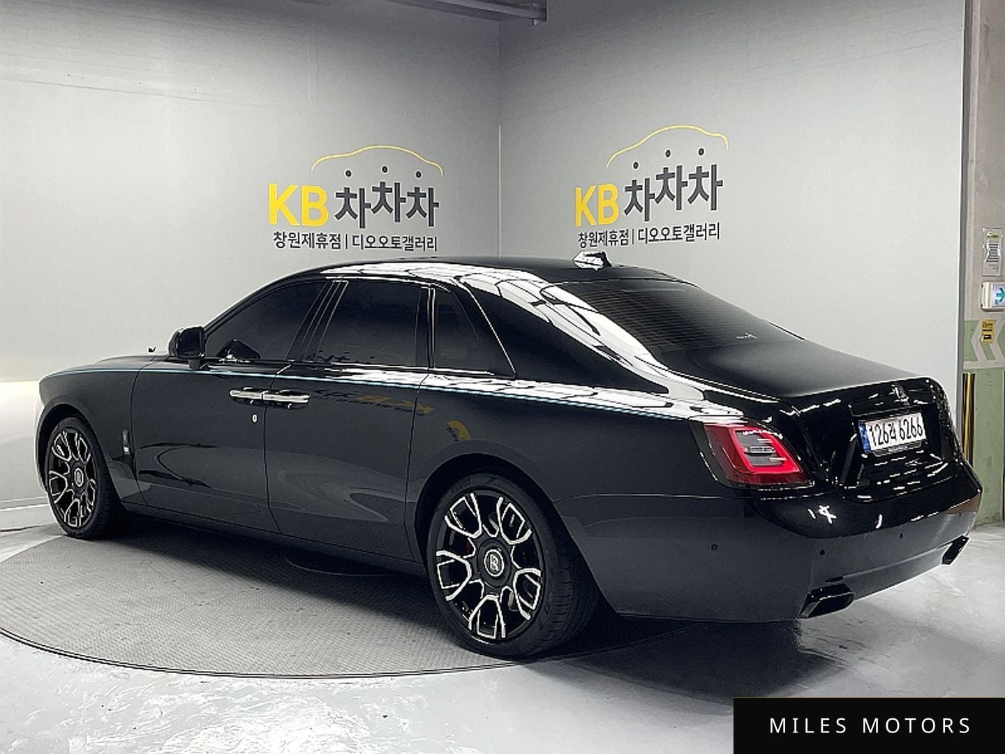 Rolls-Royce Ghost 2023 — миниатюра 2