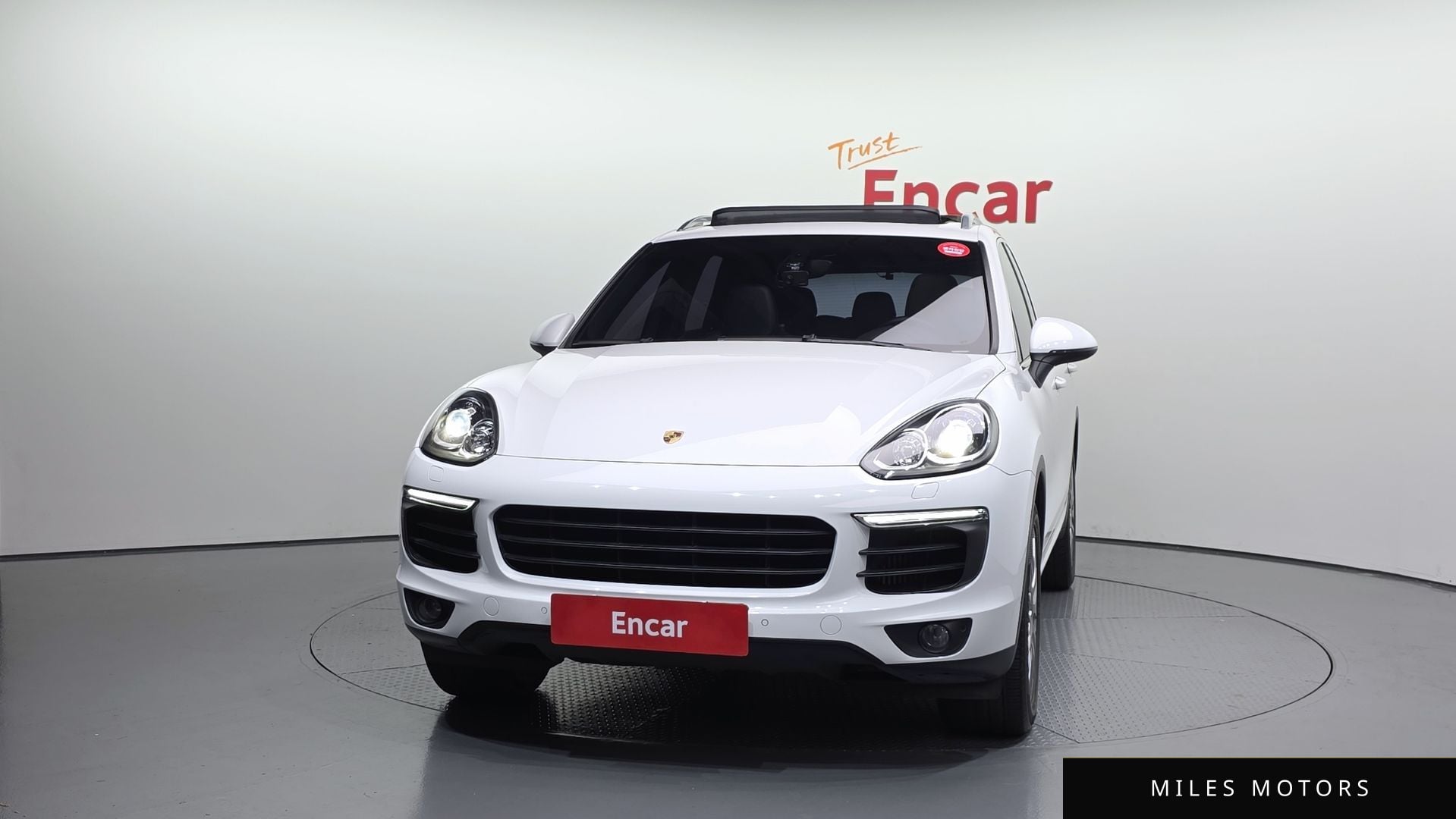 Porsche Cayenne 2015 — миниатюра 3
