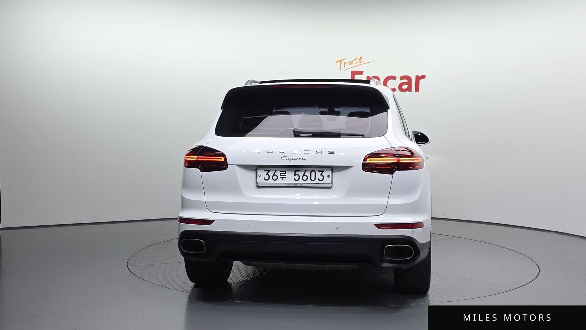 Porsche Cayenne 2015 — миниатюра 4
