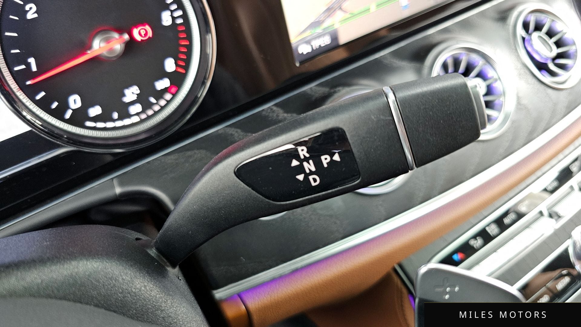 Mercedes-Benz E-Class W213 2019 — миниатюра 9