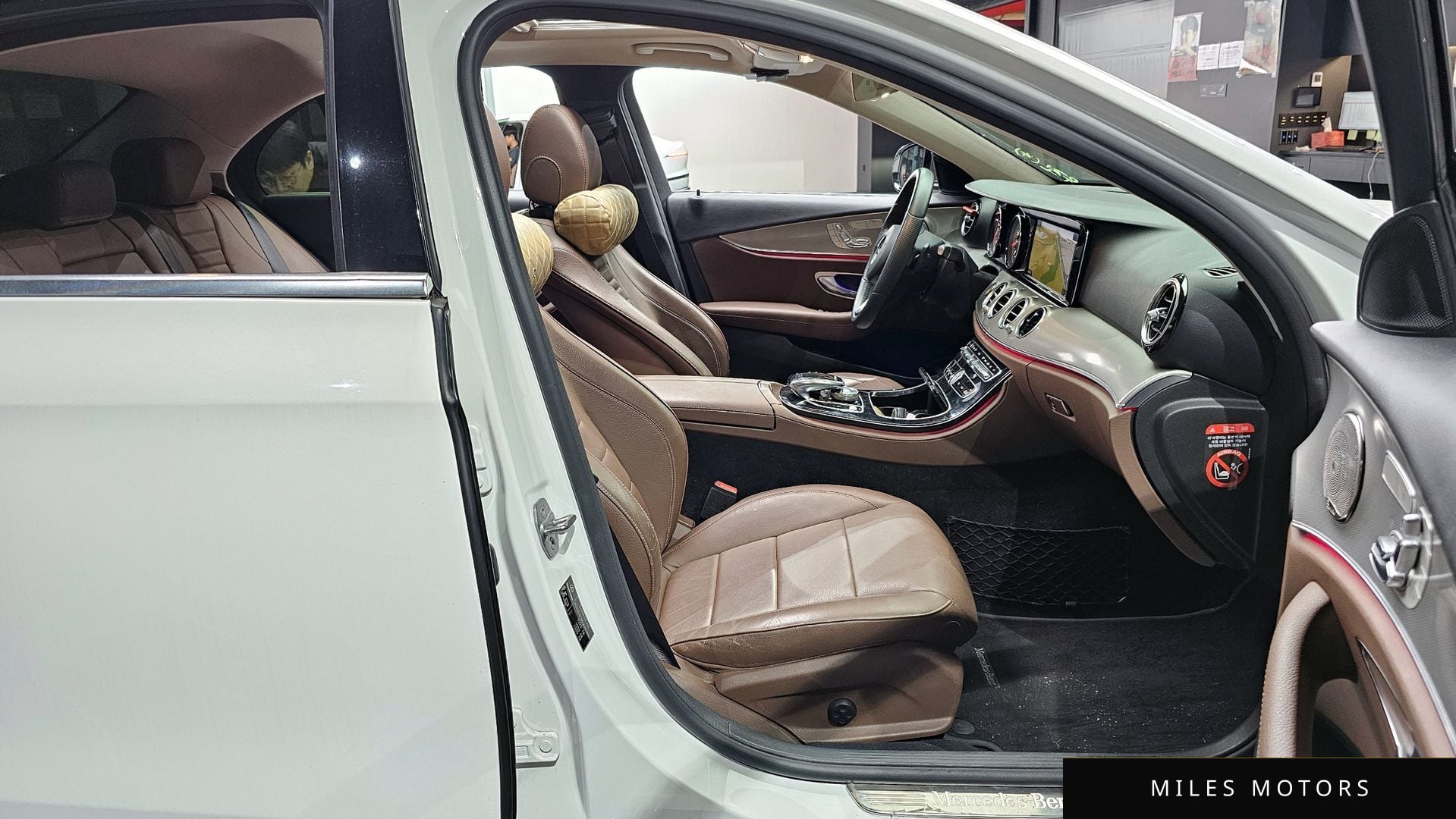 Mercedes-Benz E-Class W213 2018 — миниатюра 10