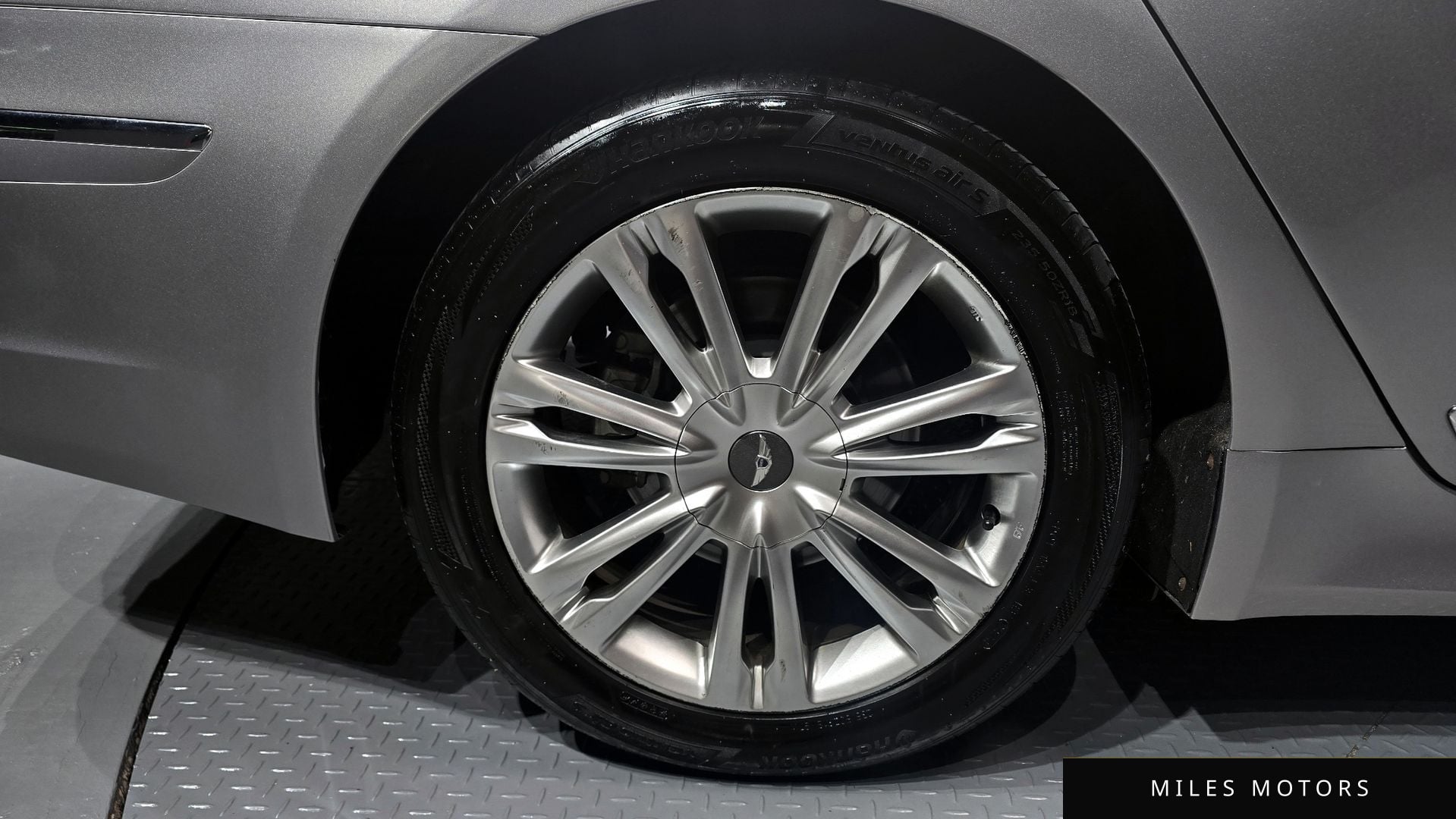Hyundai Genesis 2012 — миниатюра 5