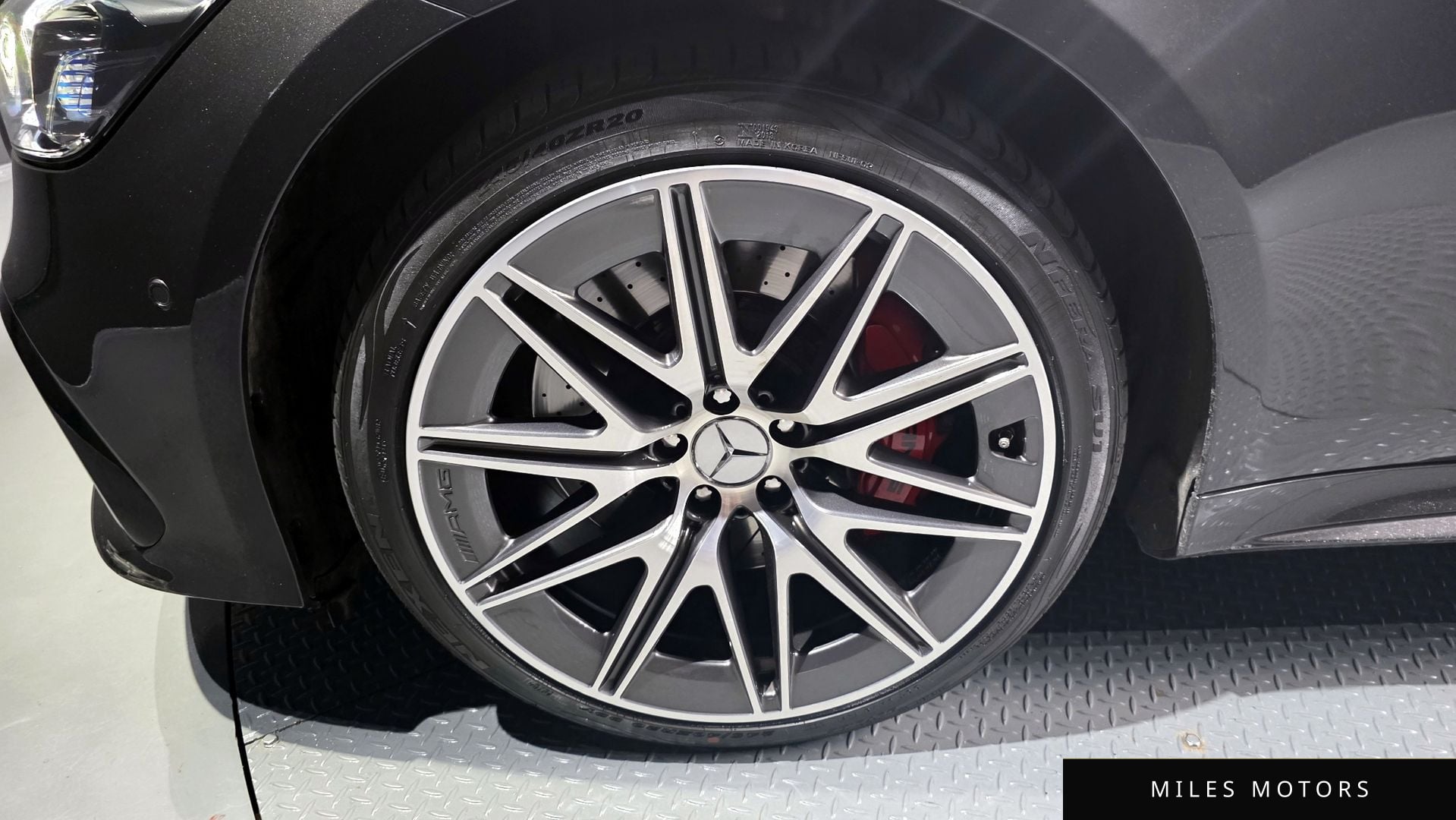 Mercedes-Benz AMG GT 2023 — миниатюра 5