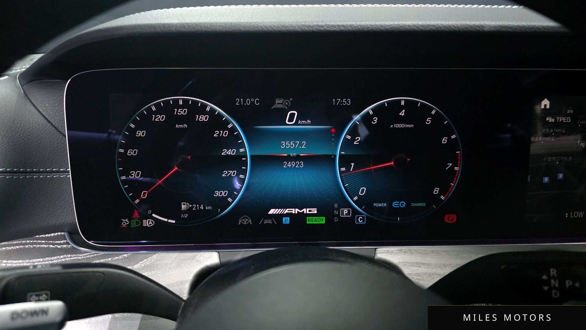 Mercedes-Benz AMG GT 2023 — миниатюра 8