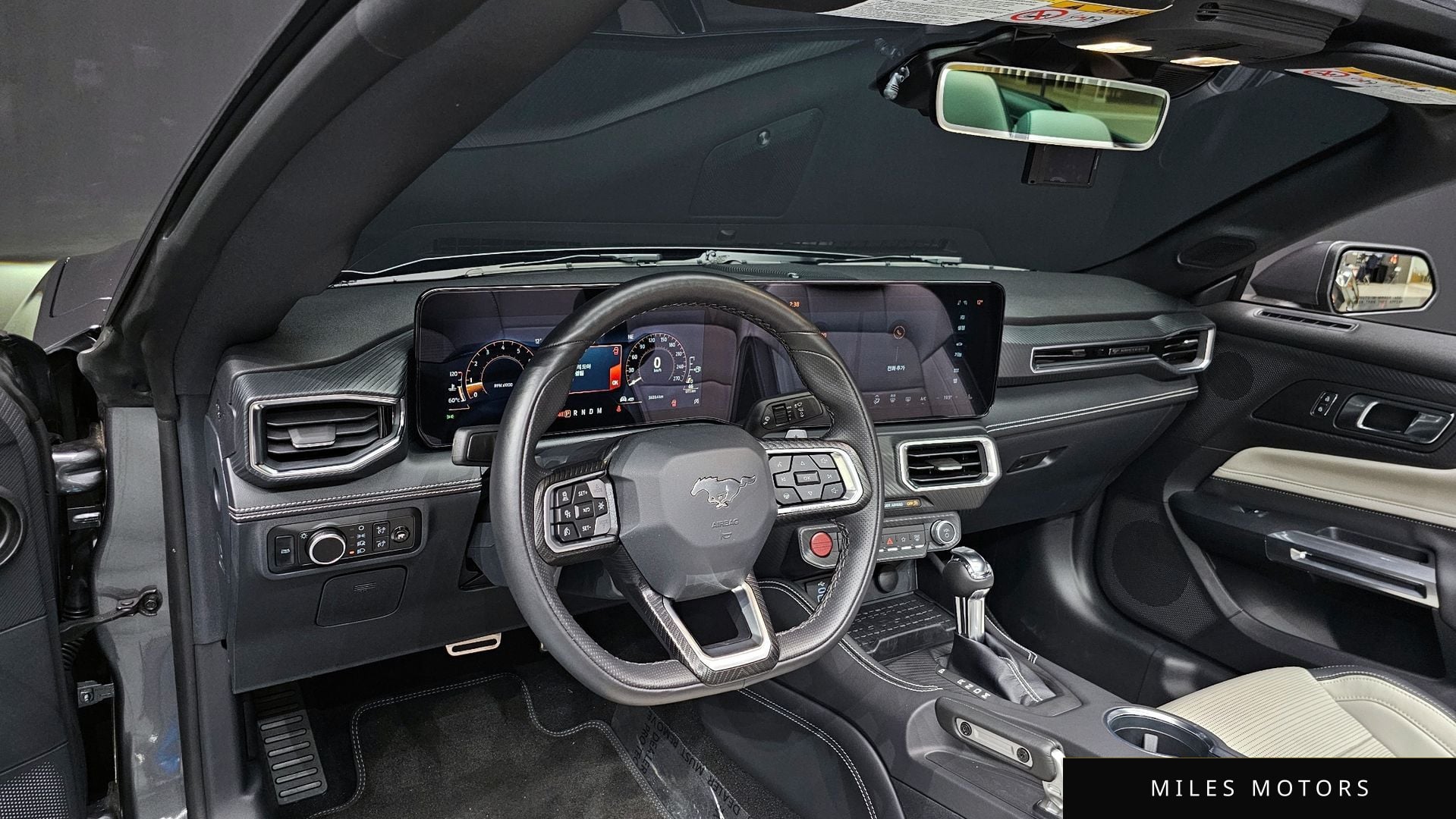 Ford Mustang 2024 — миниатюра 7