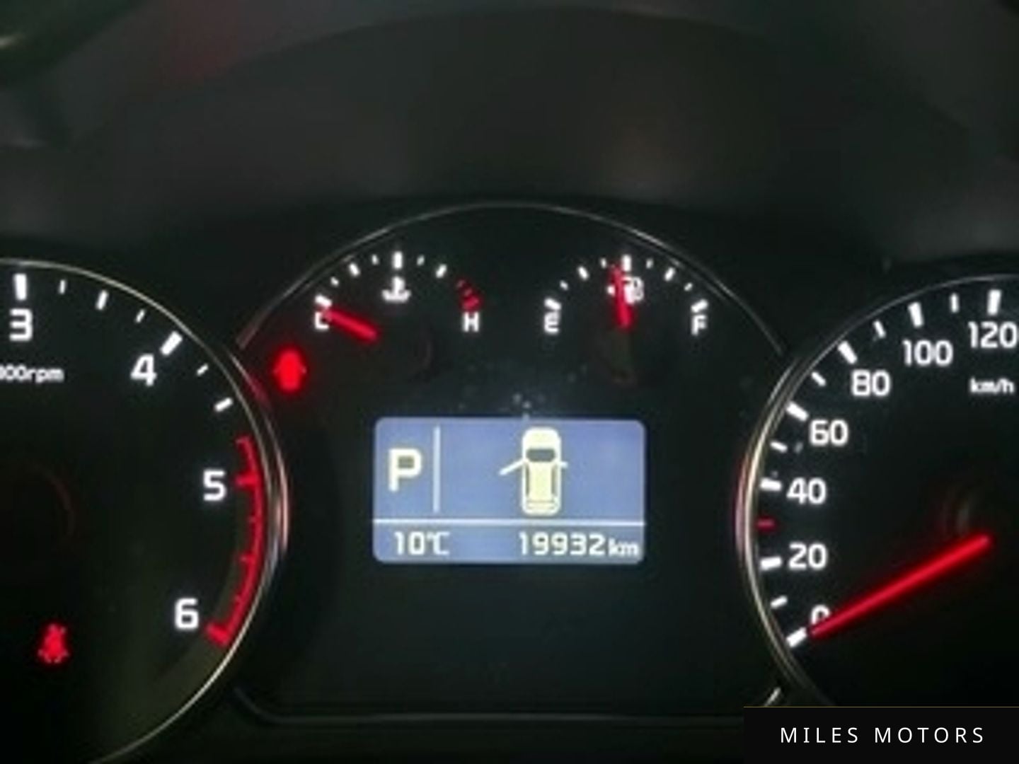Kia Carens 2016 — миниатюра 8