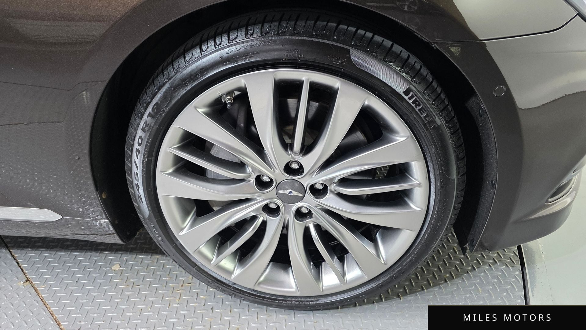 Hyundai Genesis 2016 — миниатюра 5