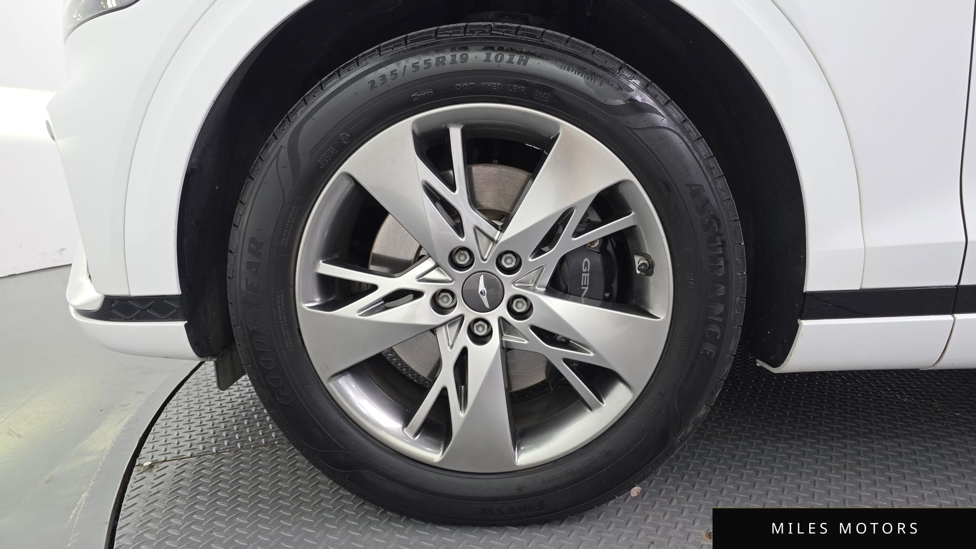 Genesis GV70 2022 — миниатюра 5