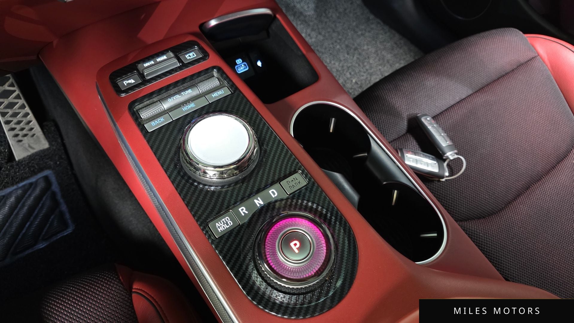 Genesis GV70 2022 — миниатюра 9