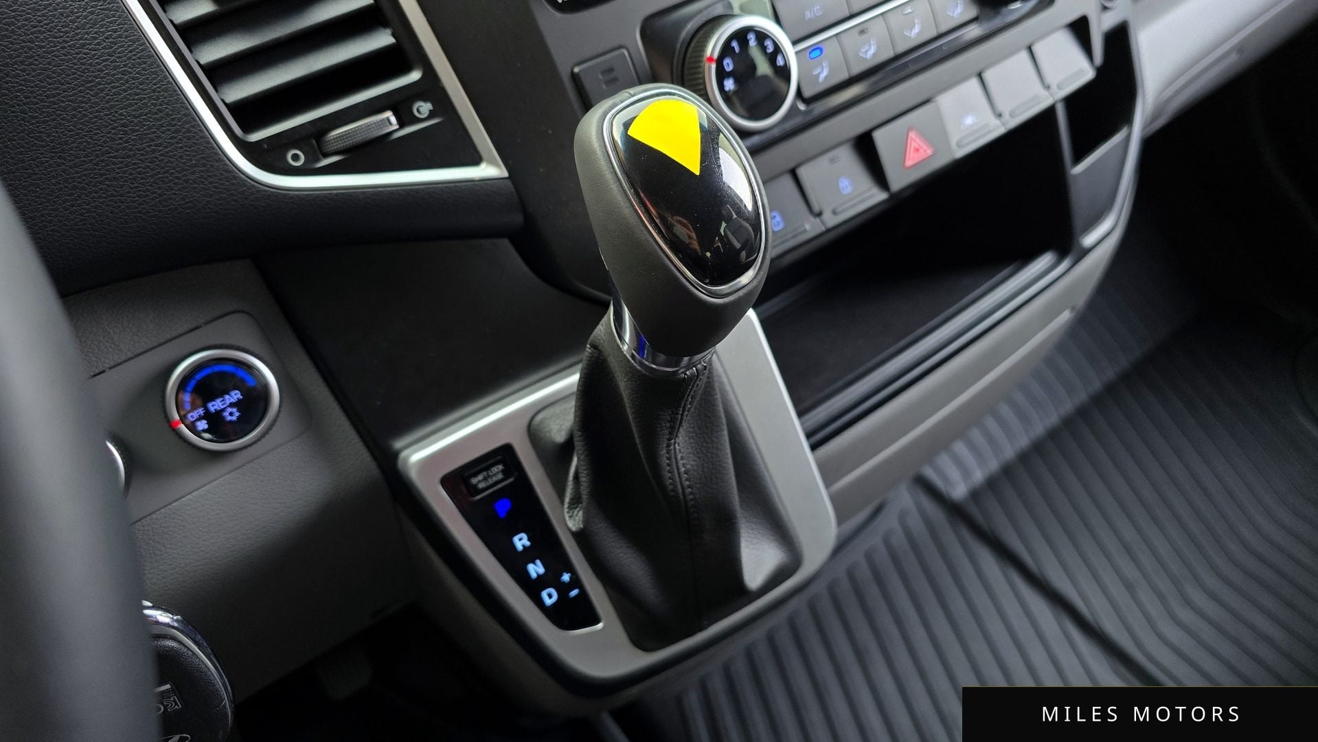 Hyundai Solati 2022 — миниатюра 9