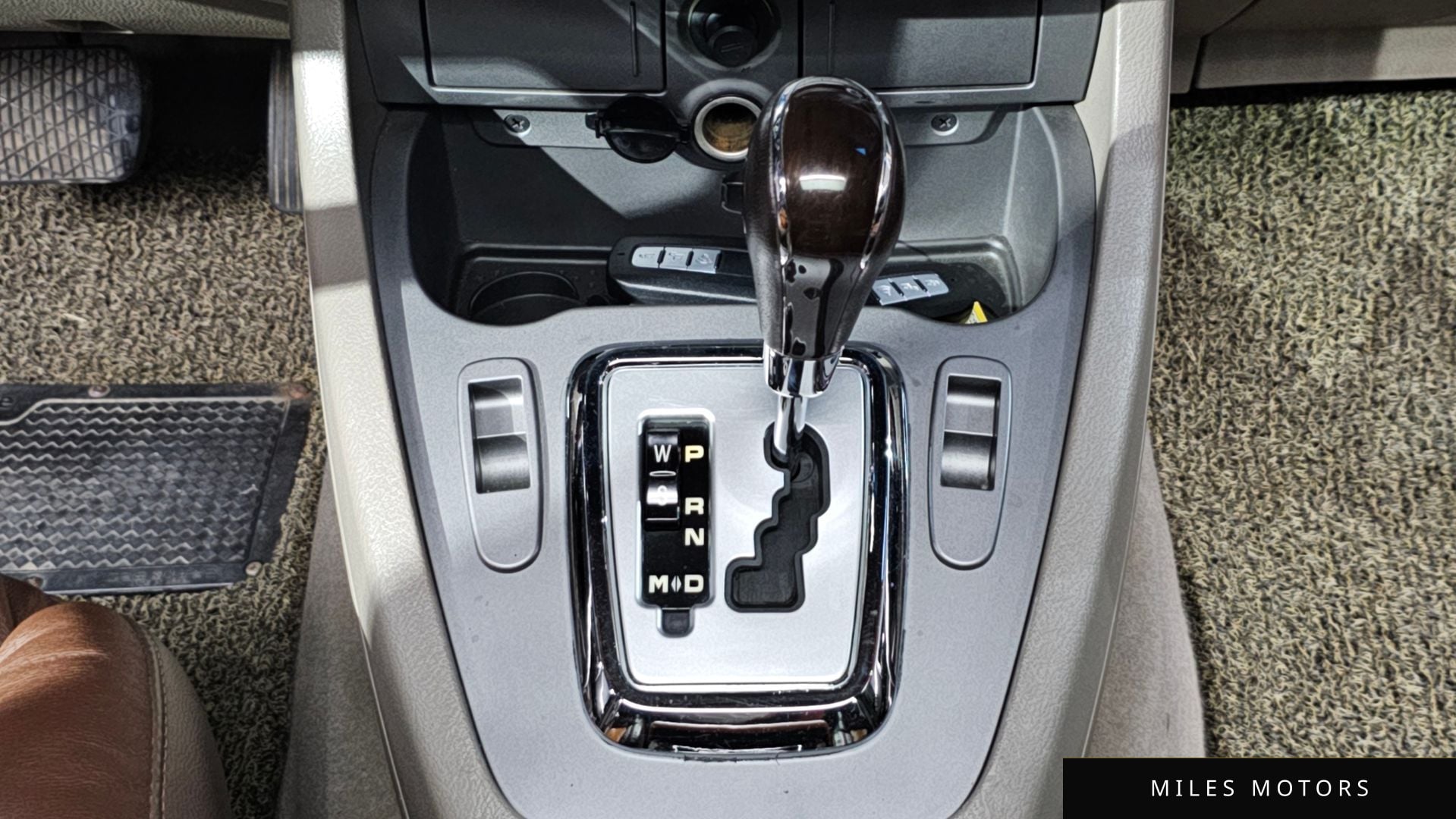 KG Mobility KORANDO 2014 — миниатюра 9