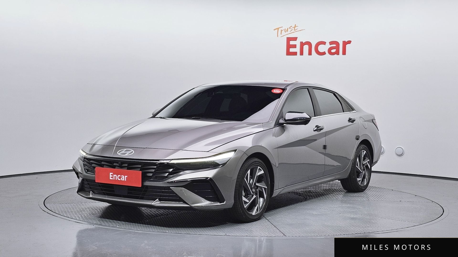Hyundai AVANTE 2024 — фото 1 из 12