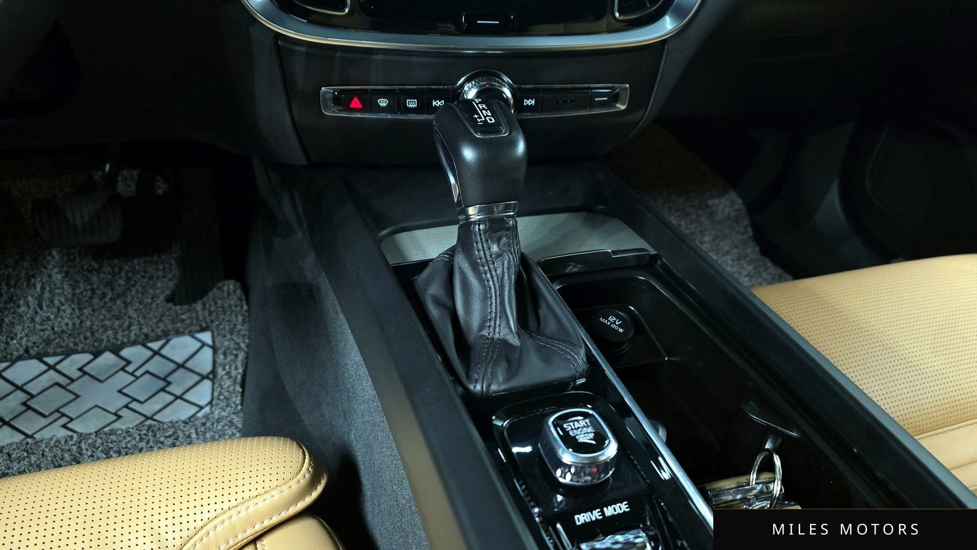 Volvo V60 2020 — миниатюра 9