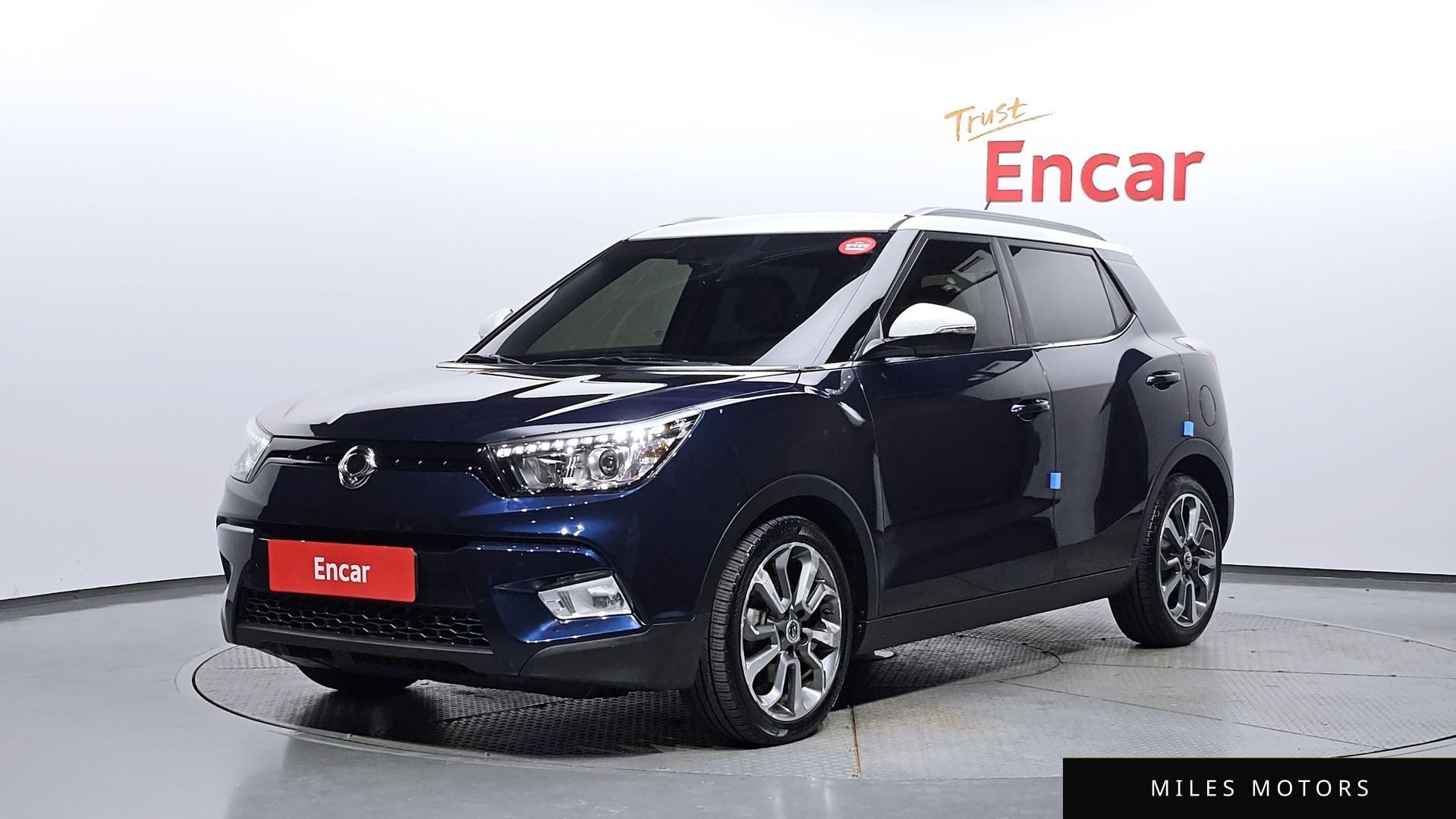 KG Mobility Tivoli 2015 — фото 1 из 12