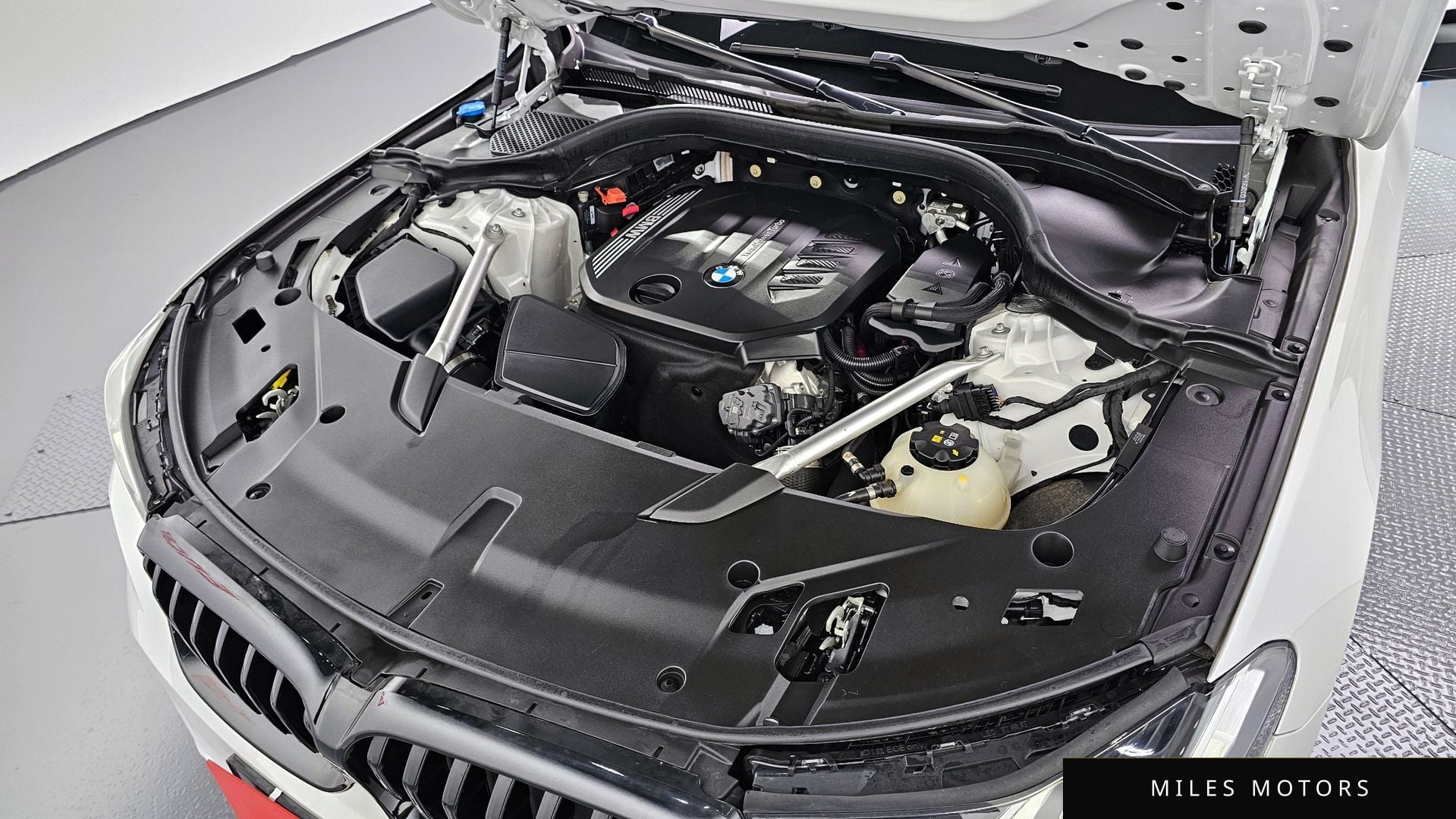 BMW 6 Series GT (G32) 2024 — миниатюра 6