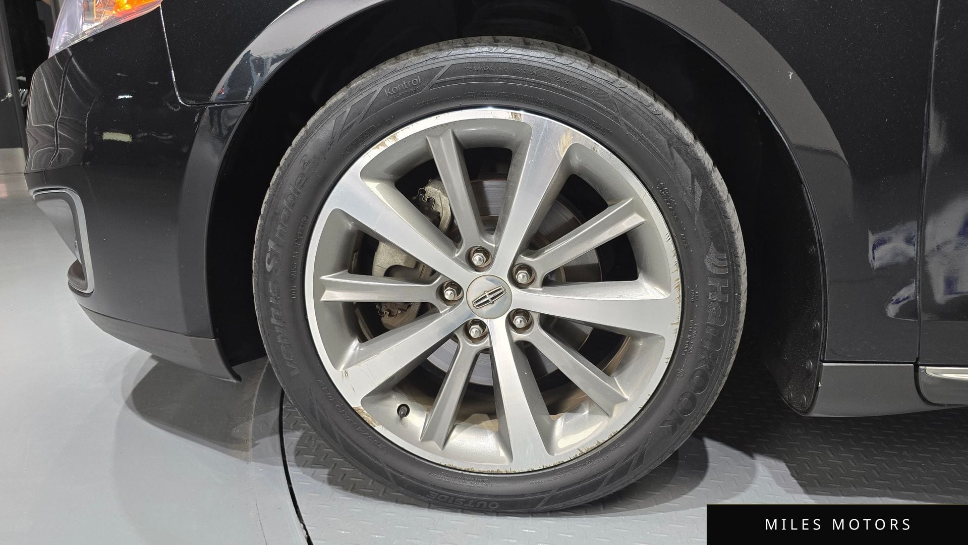 Lincoln MKS 2011 — миниатюра 5