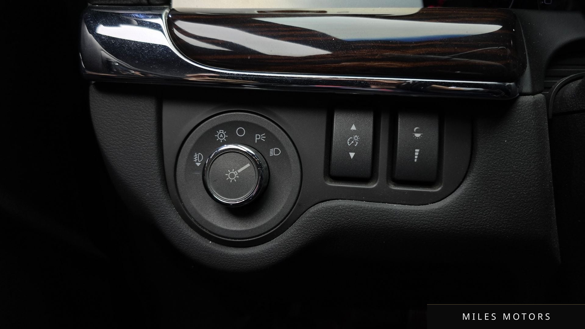 Lincoln MKS 2011 — миниатюра 17