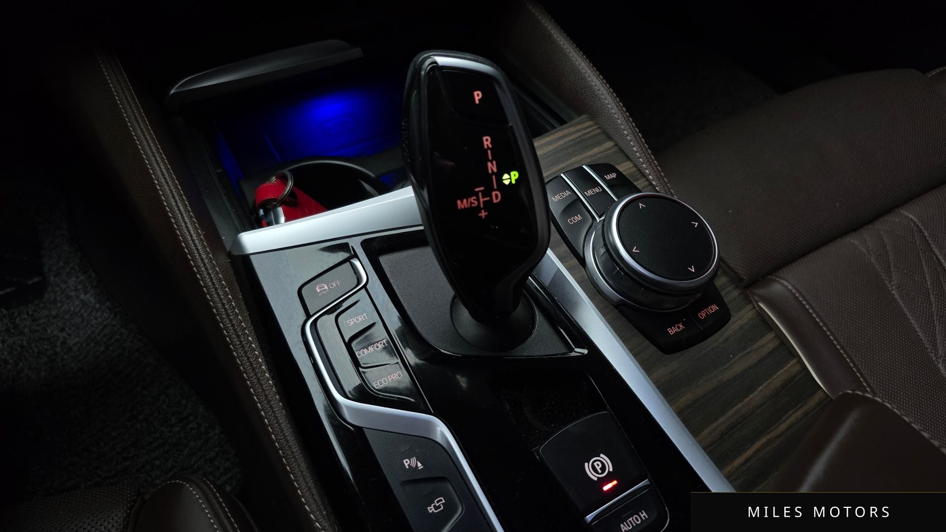 BMW 5 Series (G30) 2019 — миниатюра 9