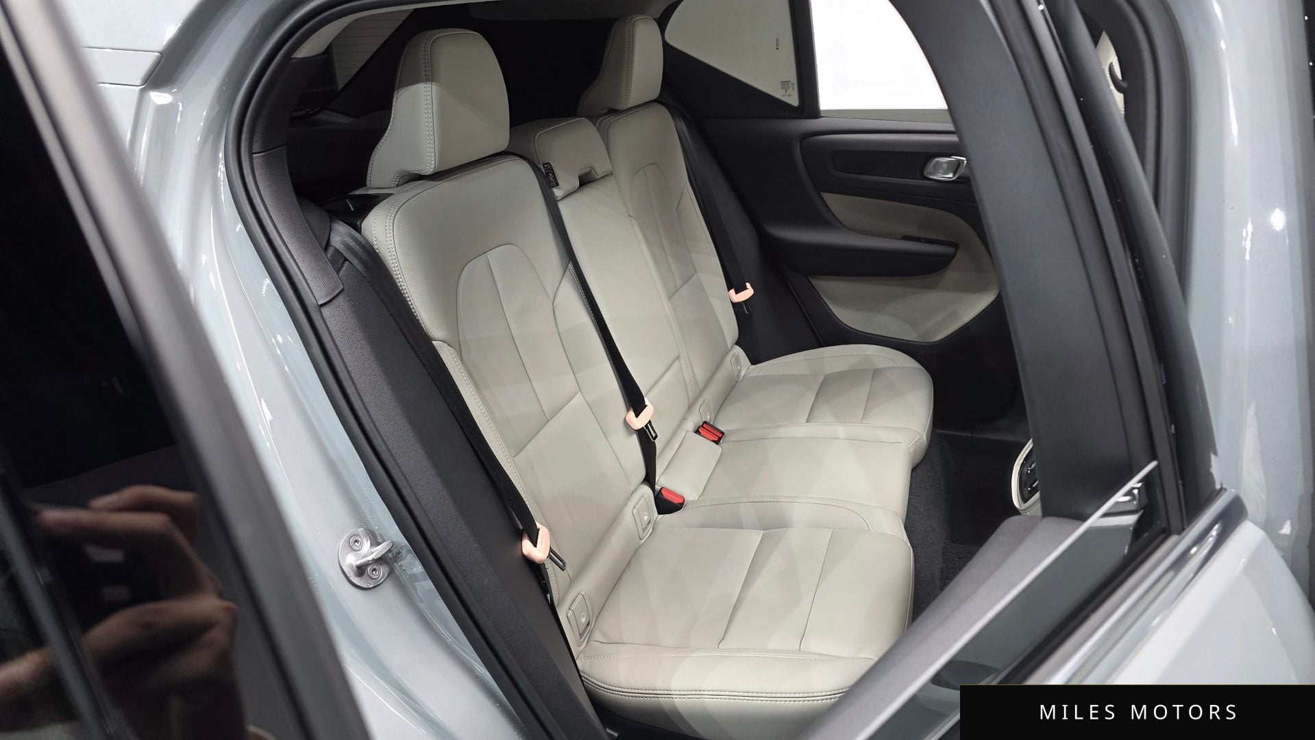 Volvo XC40 2025 — миниатюра 11