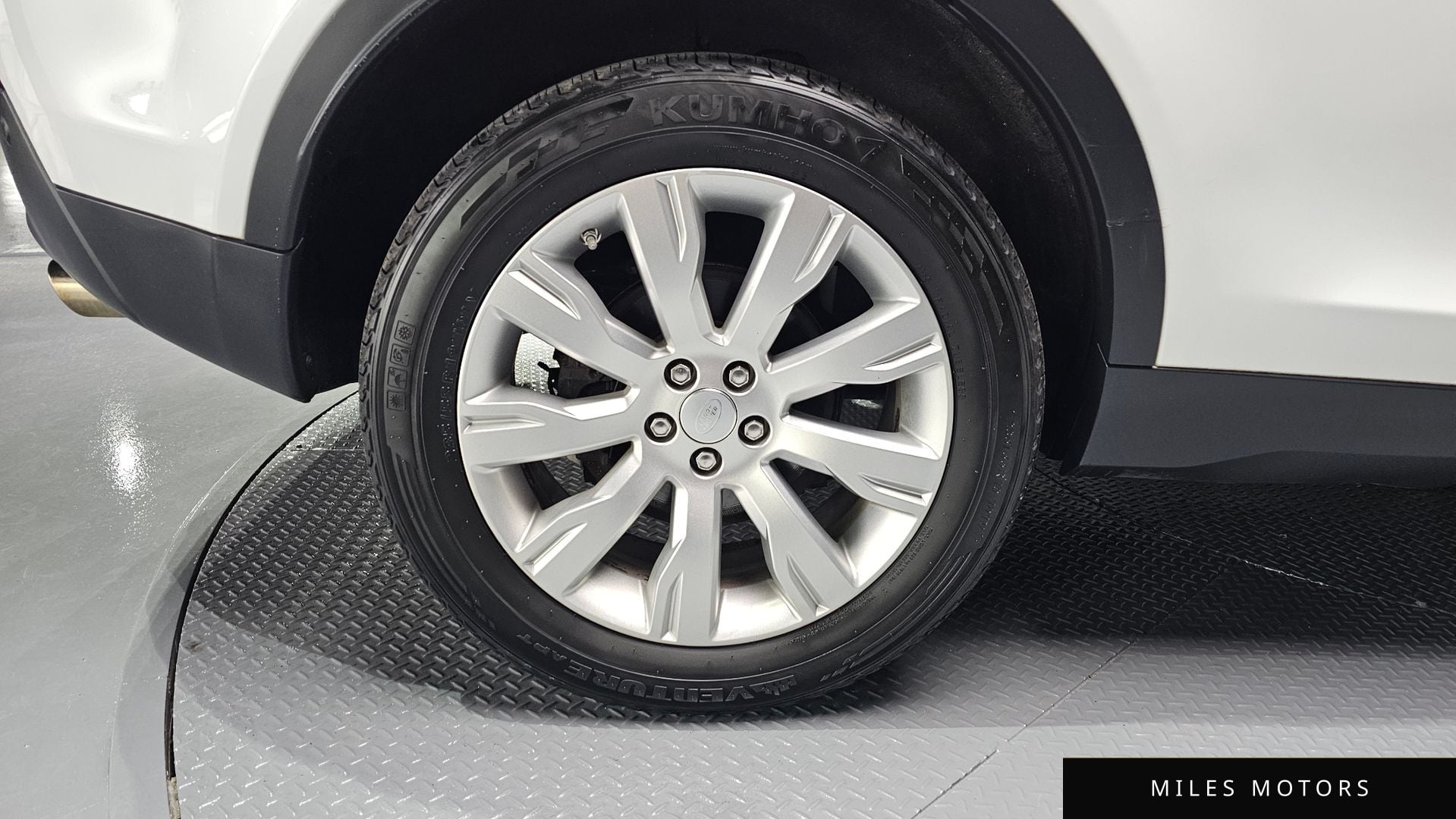 Land Rover Discovery Sport 2016 — миниатюра 5