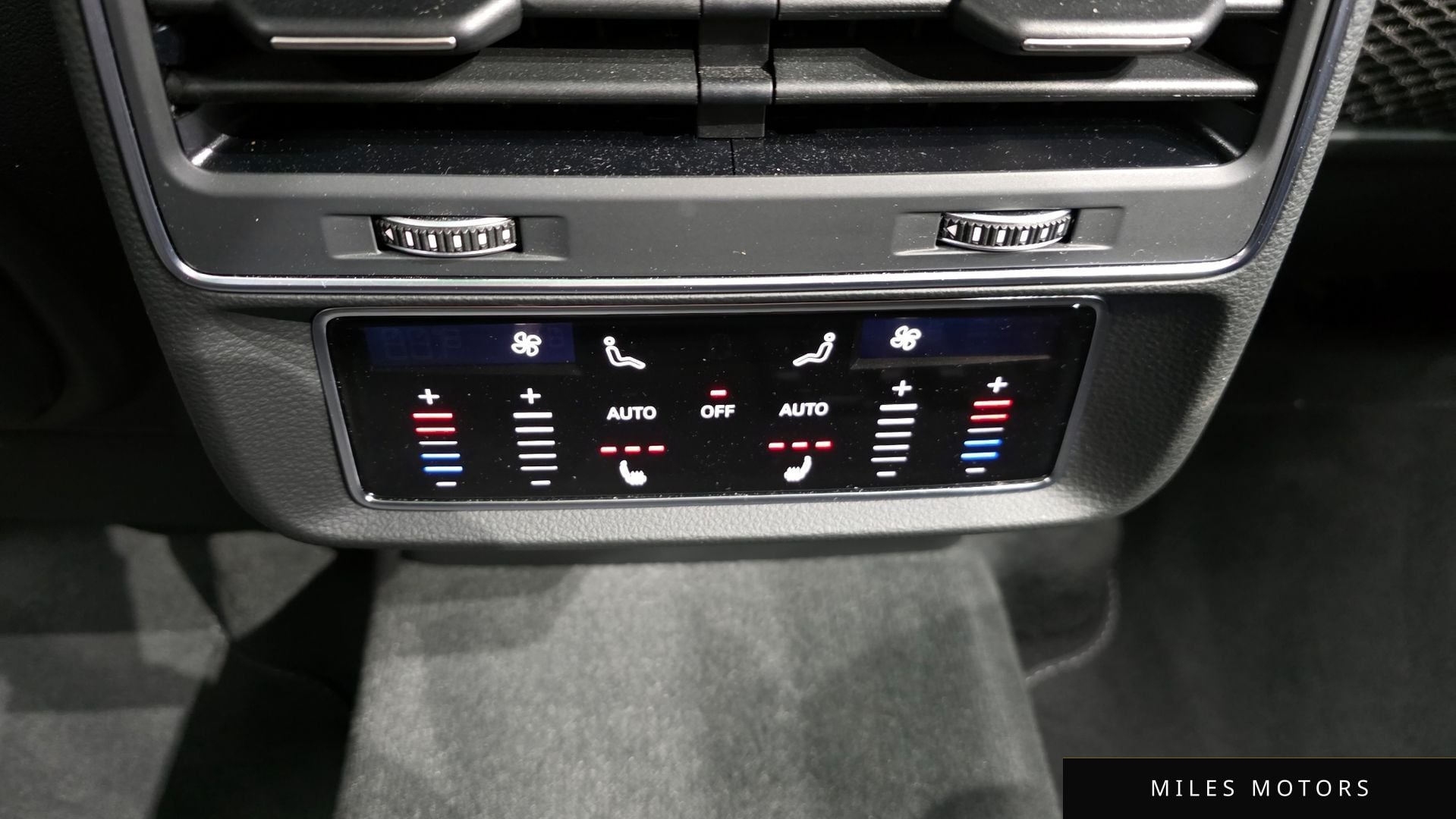 Audi Q8 (4M) 2022 — миниатюра 19