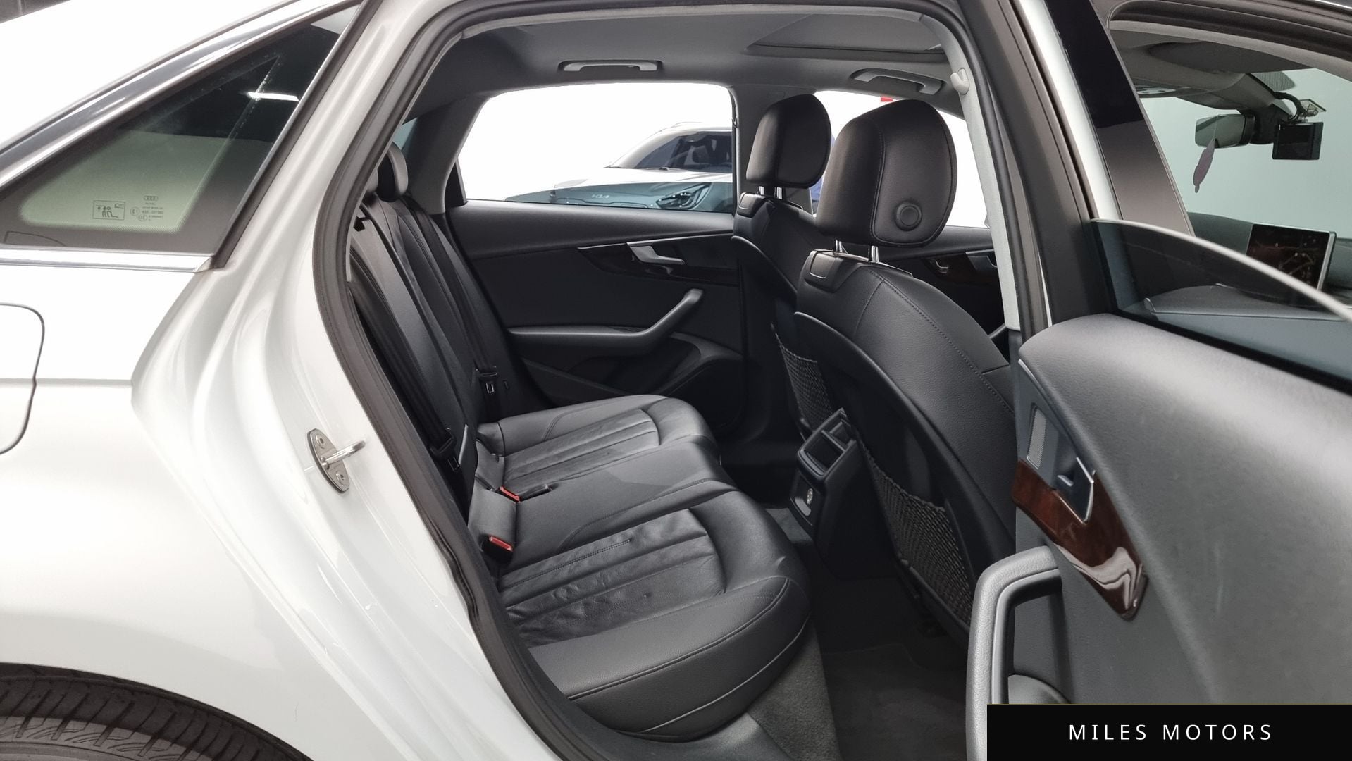 Audi A4 (B9) 2016 — миниатюра 12