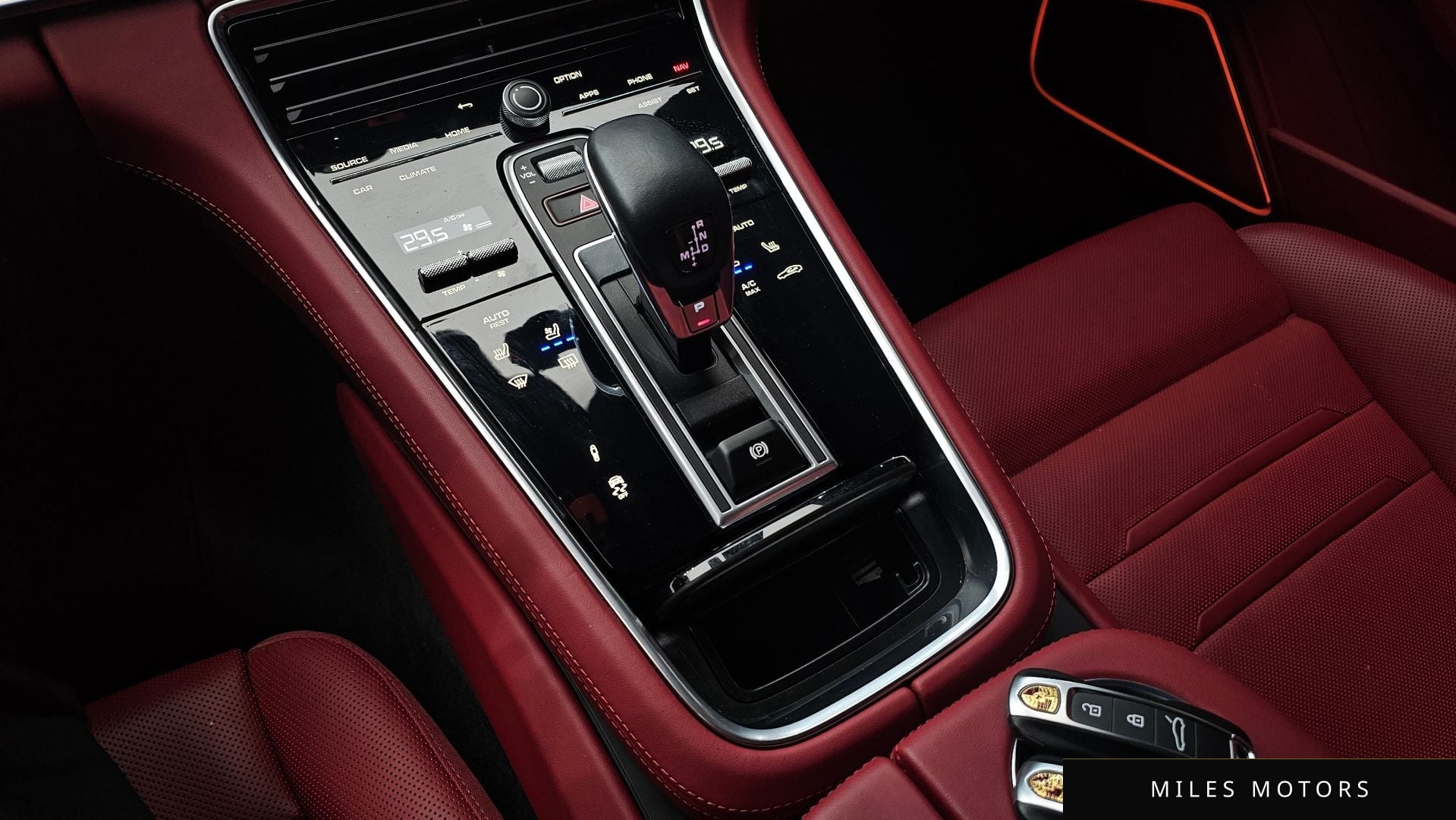 Porsche 파나메라 (971) 2023 — миниатюра 9