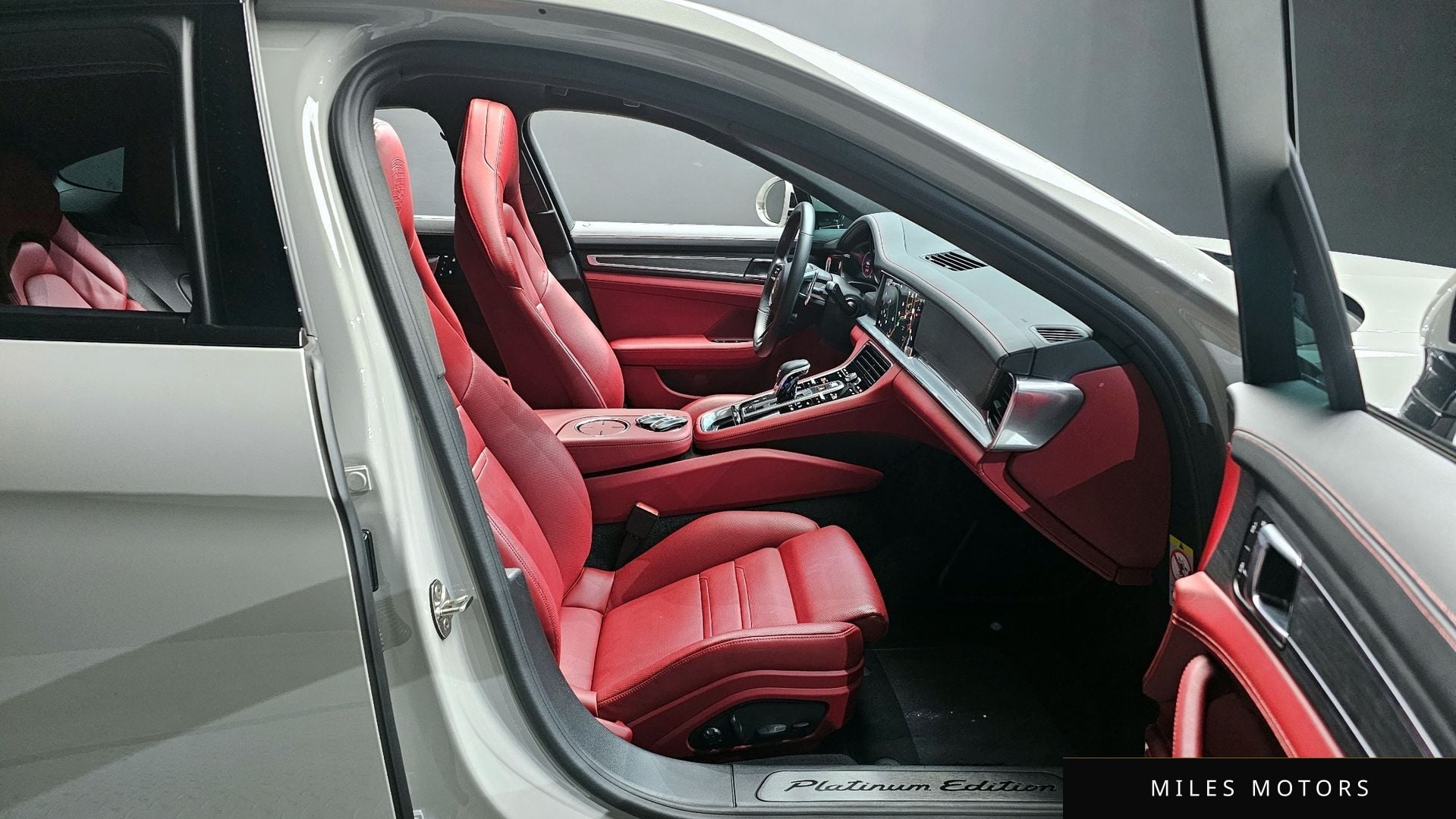 Porsche 파나메라 (971) 2023 — миниатюра 12
