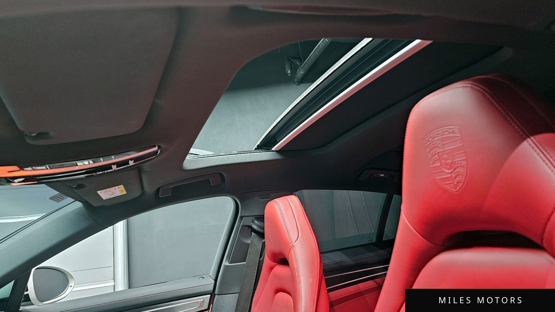 Porsche 파나메라 (971) 2023 — миниатюра 19