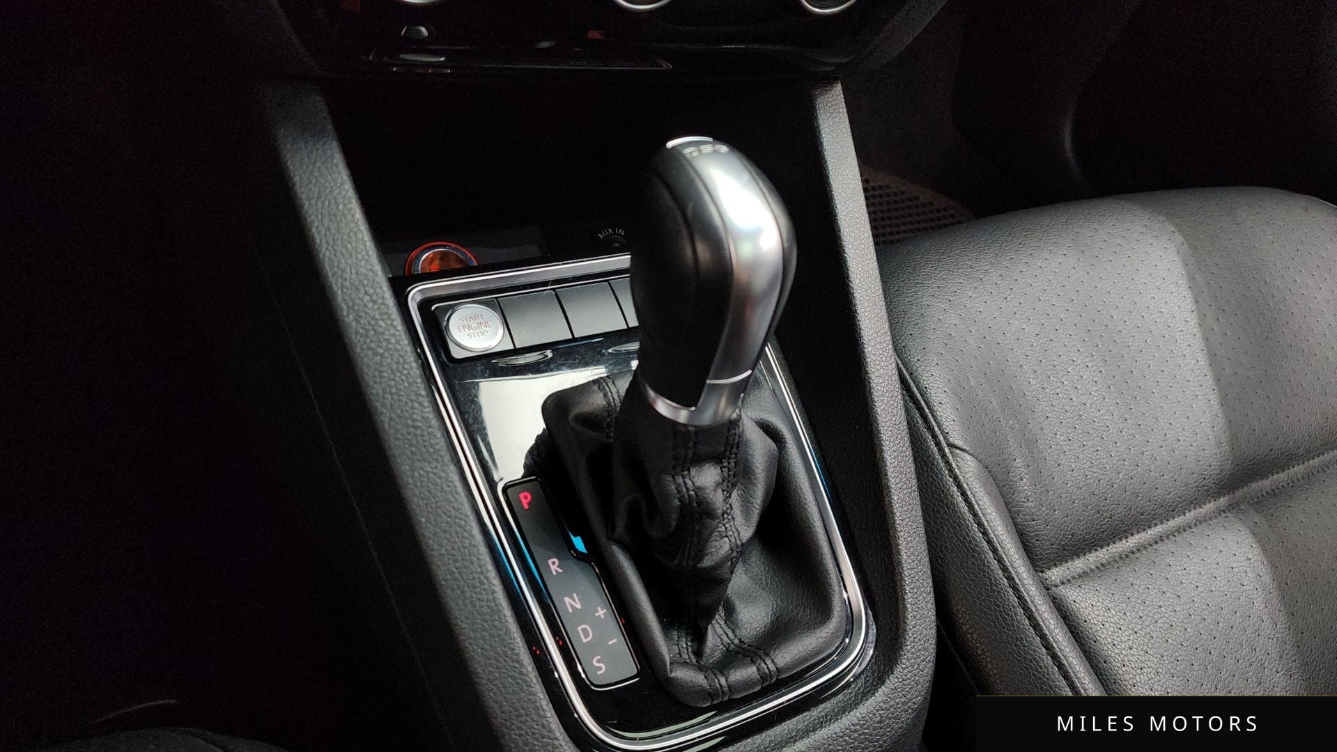 Volkswagen Jetta 2015 — миниатюра 9