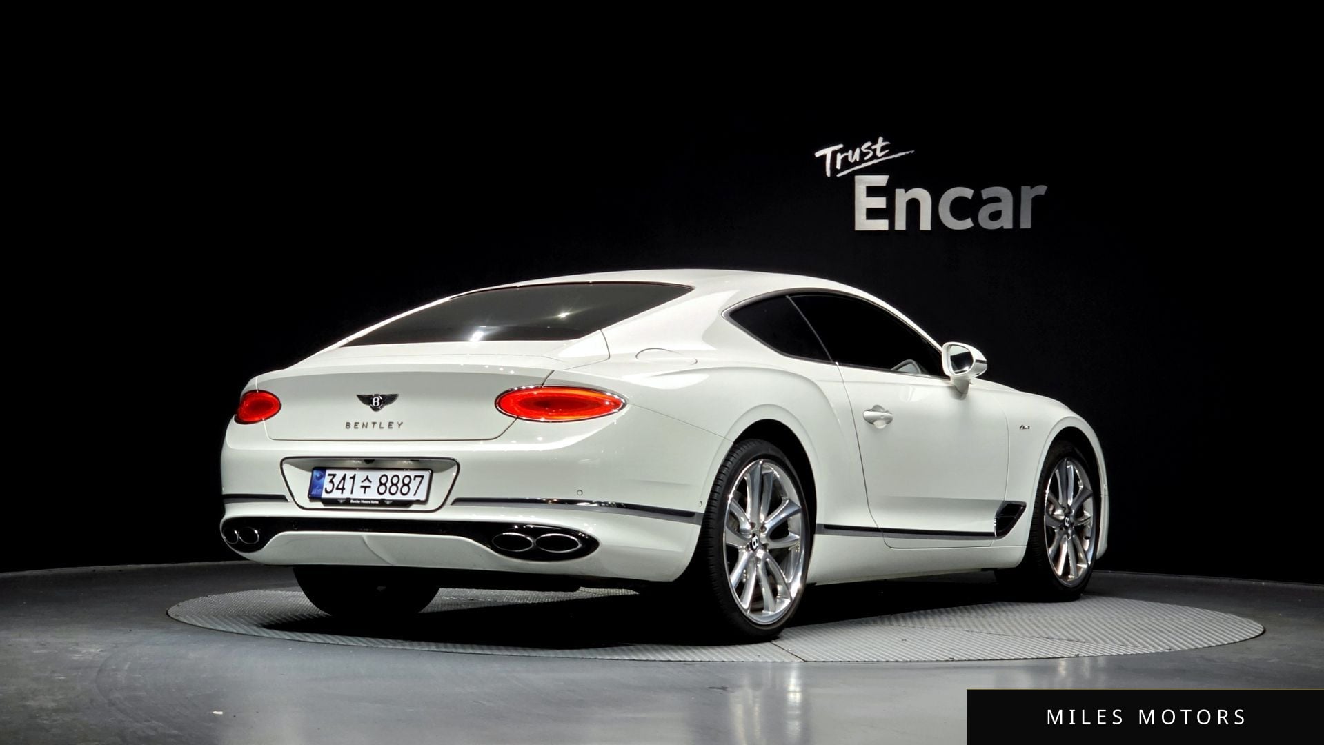 Bentley Continental GT 2023 — миниатюра 2