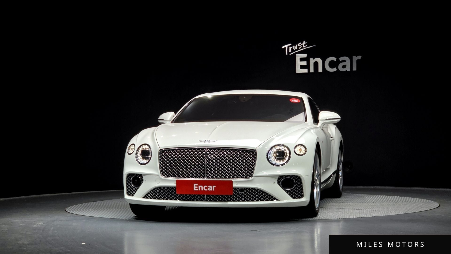 Bentley Continental GT 2023 — миниатюра 3