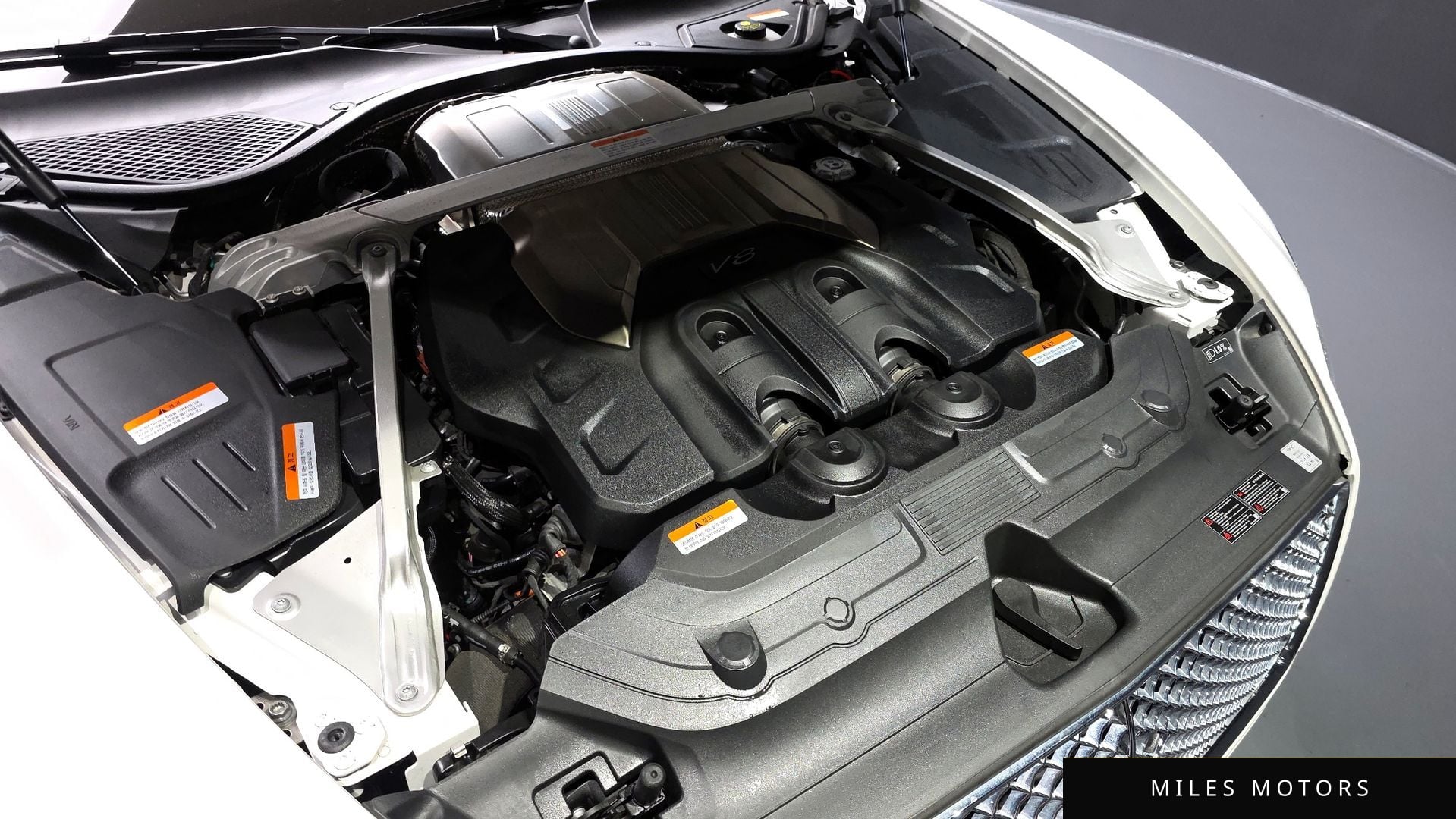 Bentley Continental GT 2023 — миниатюра 6
