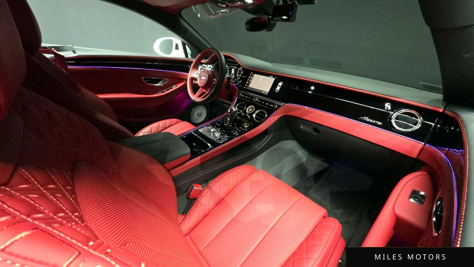 Bentley Continental GT 2023 — миниатюра 7