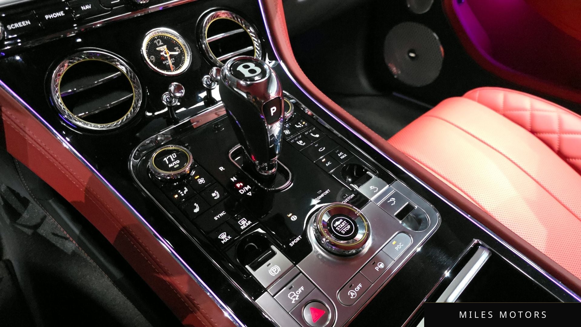 Bentley Continental GT 2023 — миниатюра 9
