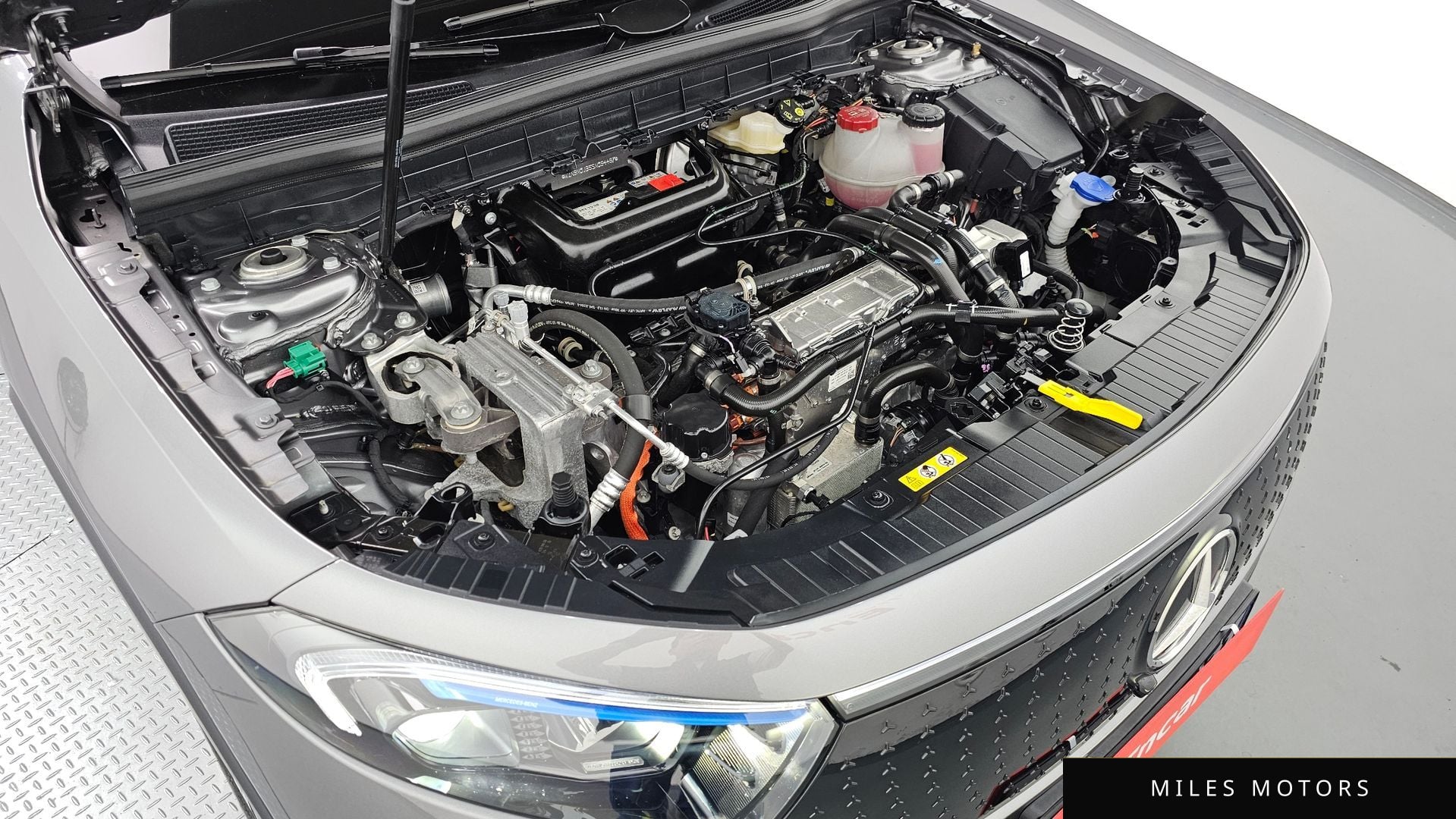 Mercedes-Benz EQB X243 2025 — миниатюра 6