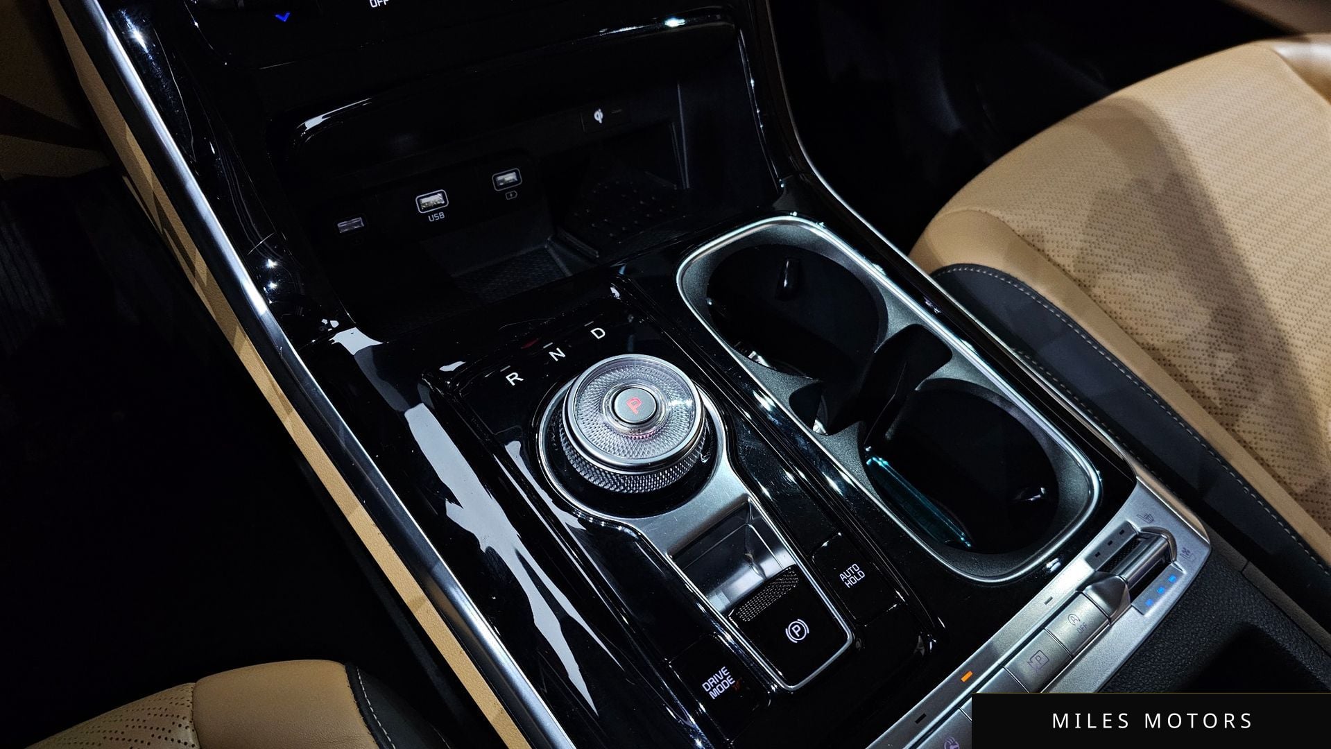 Kia Carnival 2023 — миниатюра 9