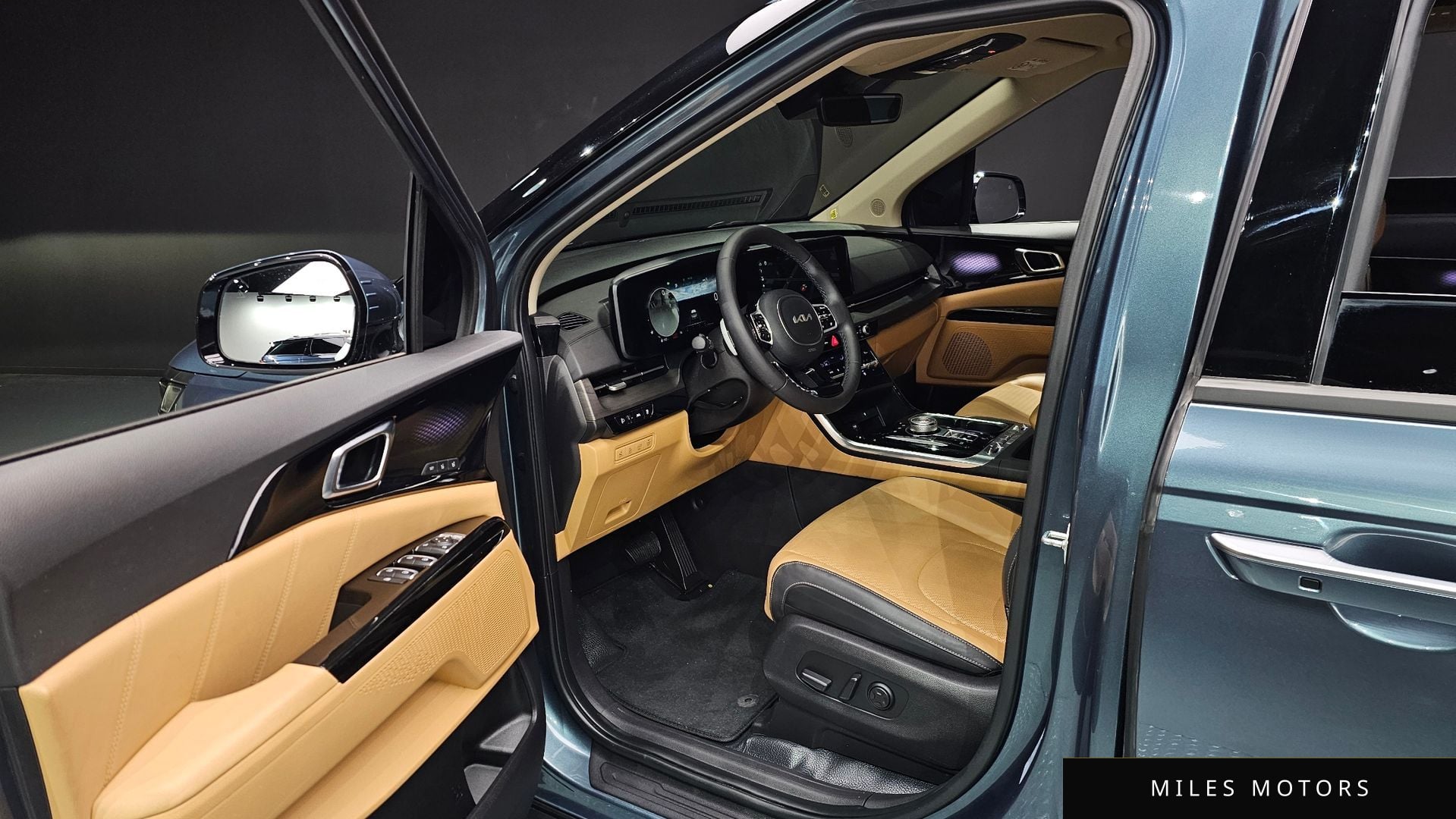 Kia Carnival 2023 — миниатюра 11