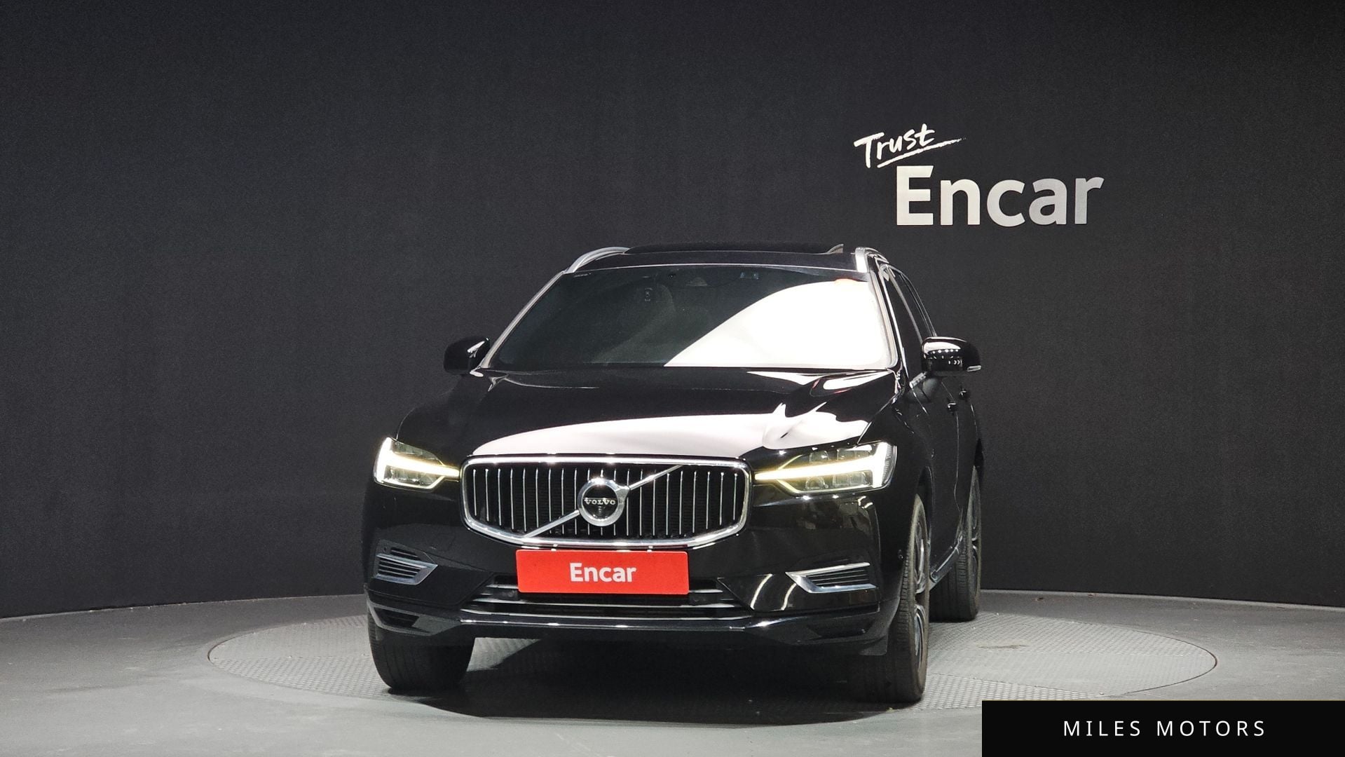 Volvo XC60 2019 — миниатюра 3